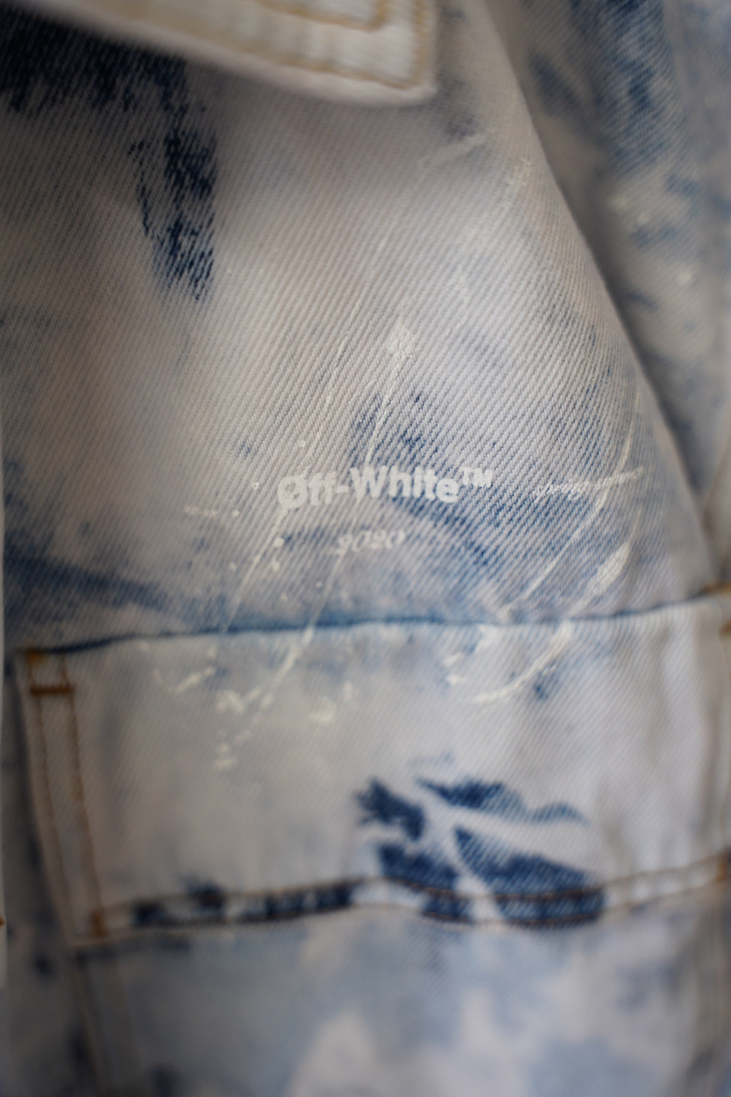Off White Arrows Denim Jacket Sz S (FITS LIKE XL)