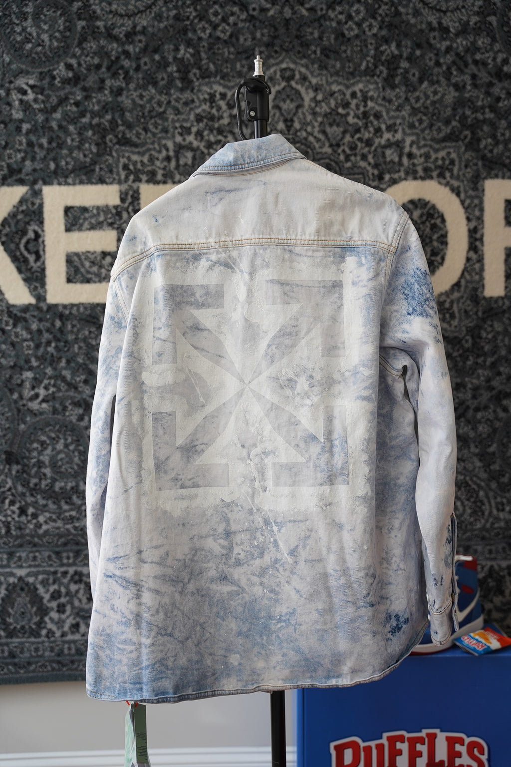 Off White Arrows Denim Jacket Sz S (FITS LIKE XL)