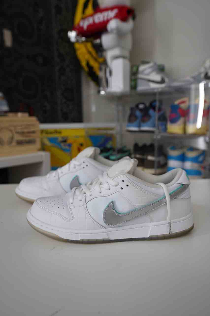Nike SB Dunk Low Pro Diamond Sz 10.5 No Box