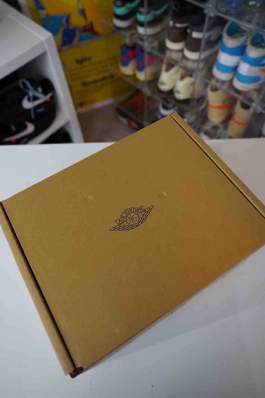 Nike Air Jordan 1 Japan Midnight Navy Special Box/Case Sz 11