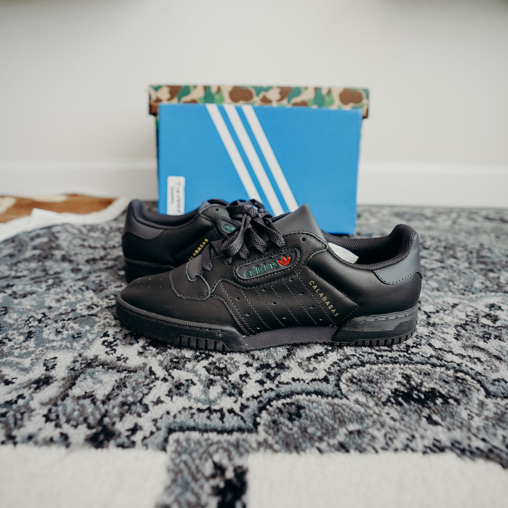 Adidas Yeezy Calabasas Sz 8