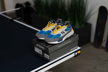Load image into Gallery viewer, New Balance 992 Colorblock Sz 12
