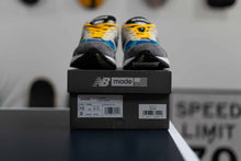 Load image into Gallery viewer, New Balance 992 Colorblock Sz 12
