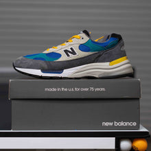 Load image into Gallery viewer, New Balance 992 Colorblock Sz 12
