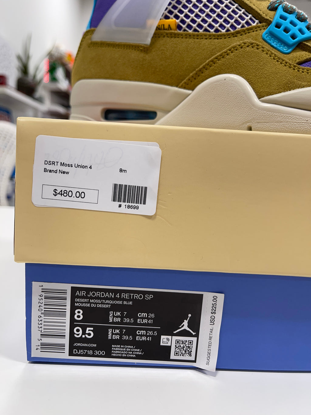 Nike x Union Jordan 4 Desert Moss Sz 8