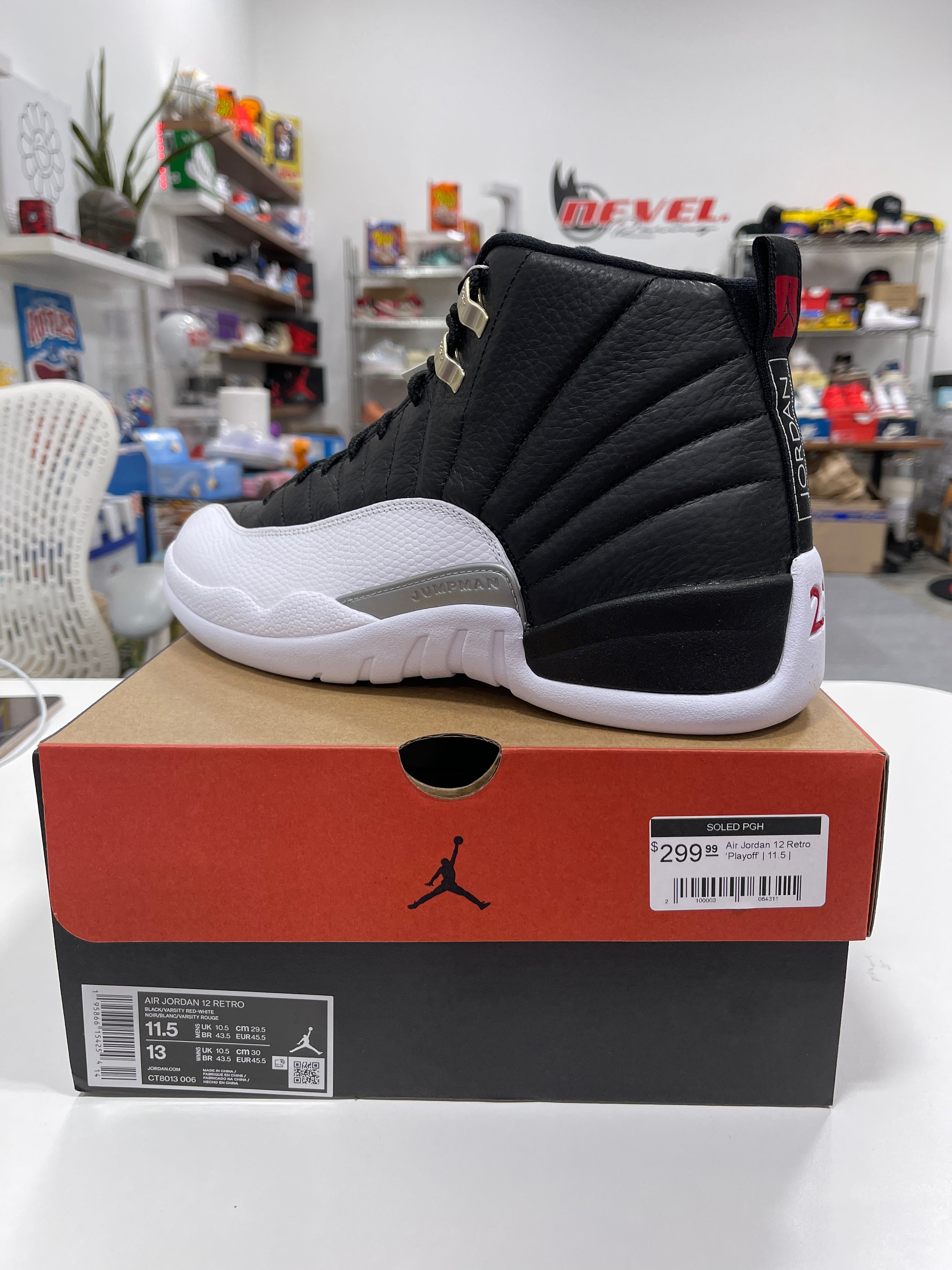Air Jordan 12 Playoff Sz 11.5
