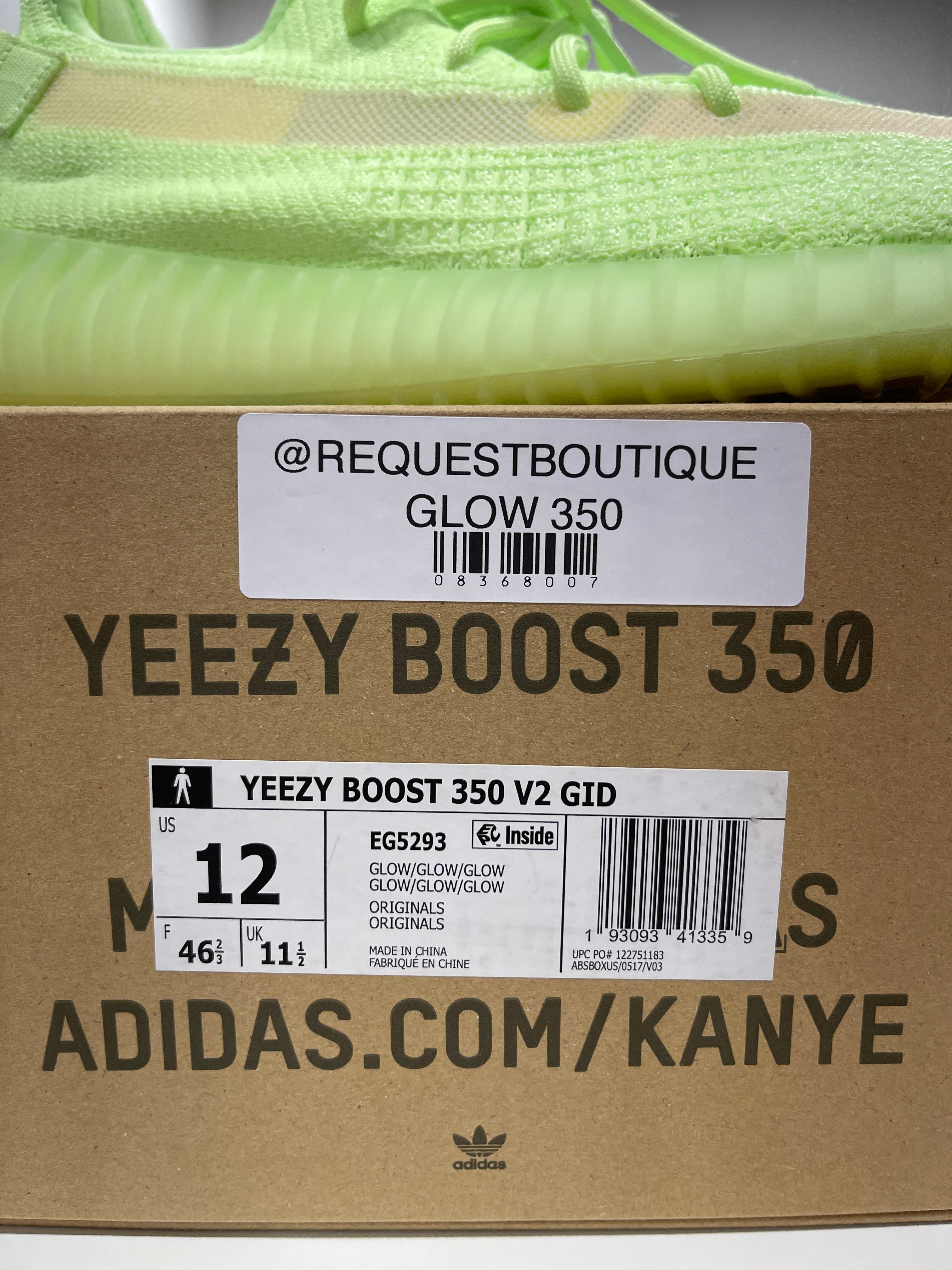 Yeezy 350 v2 Glow Sz 12