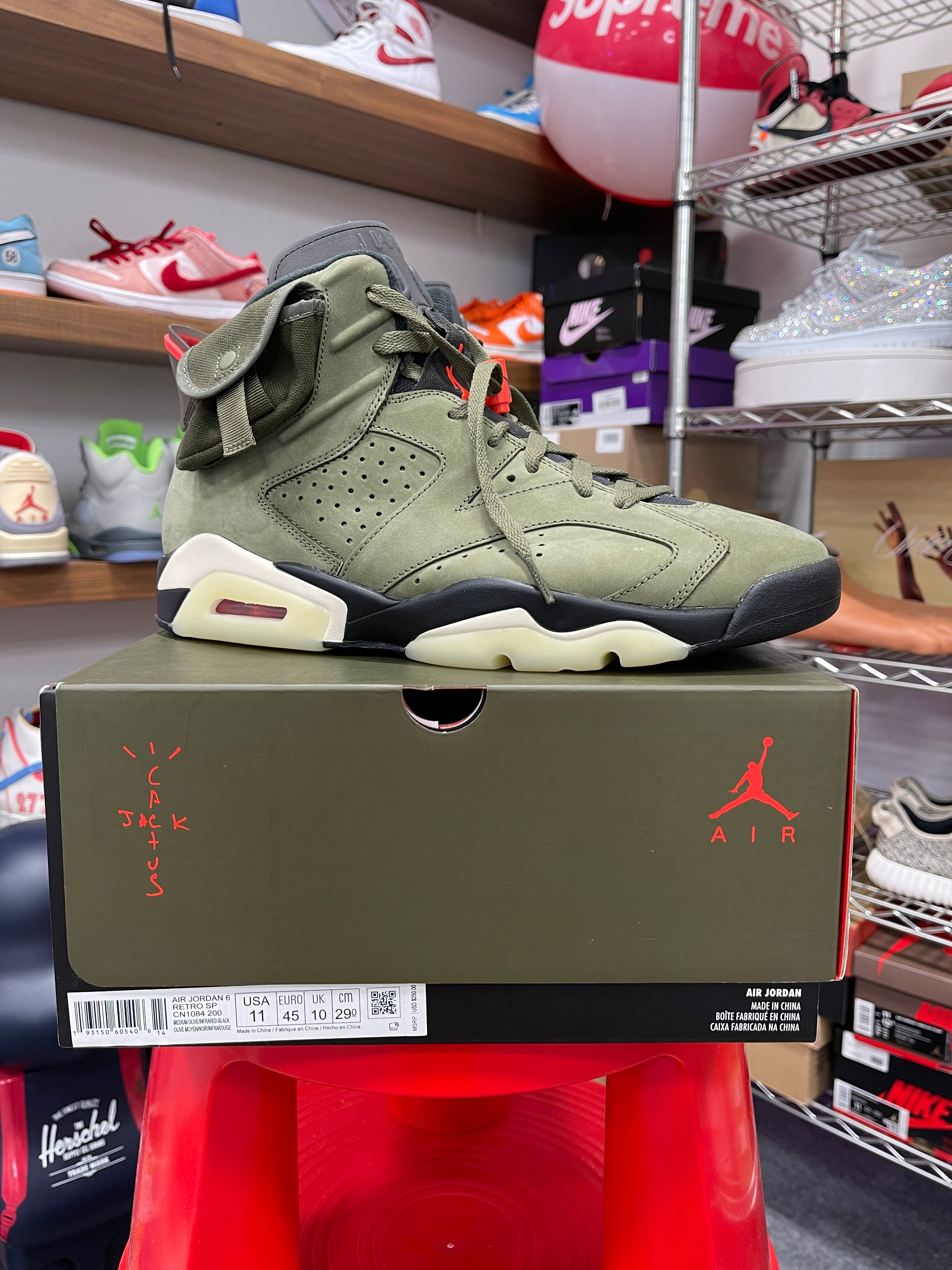 Travis Scott Jordan 6 Sz 11