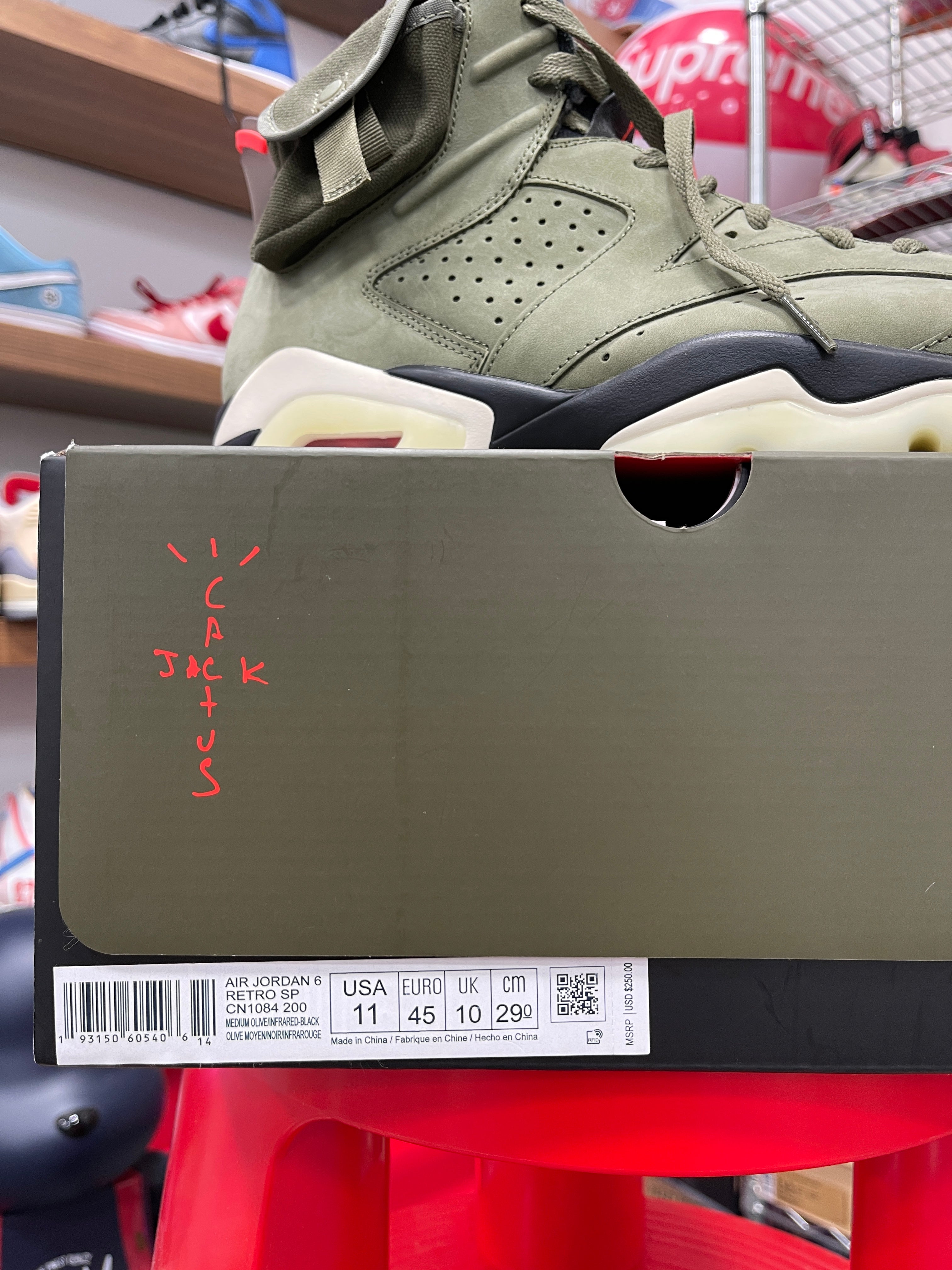 Travis Scott Jordan 6 Sz 11
