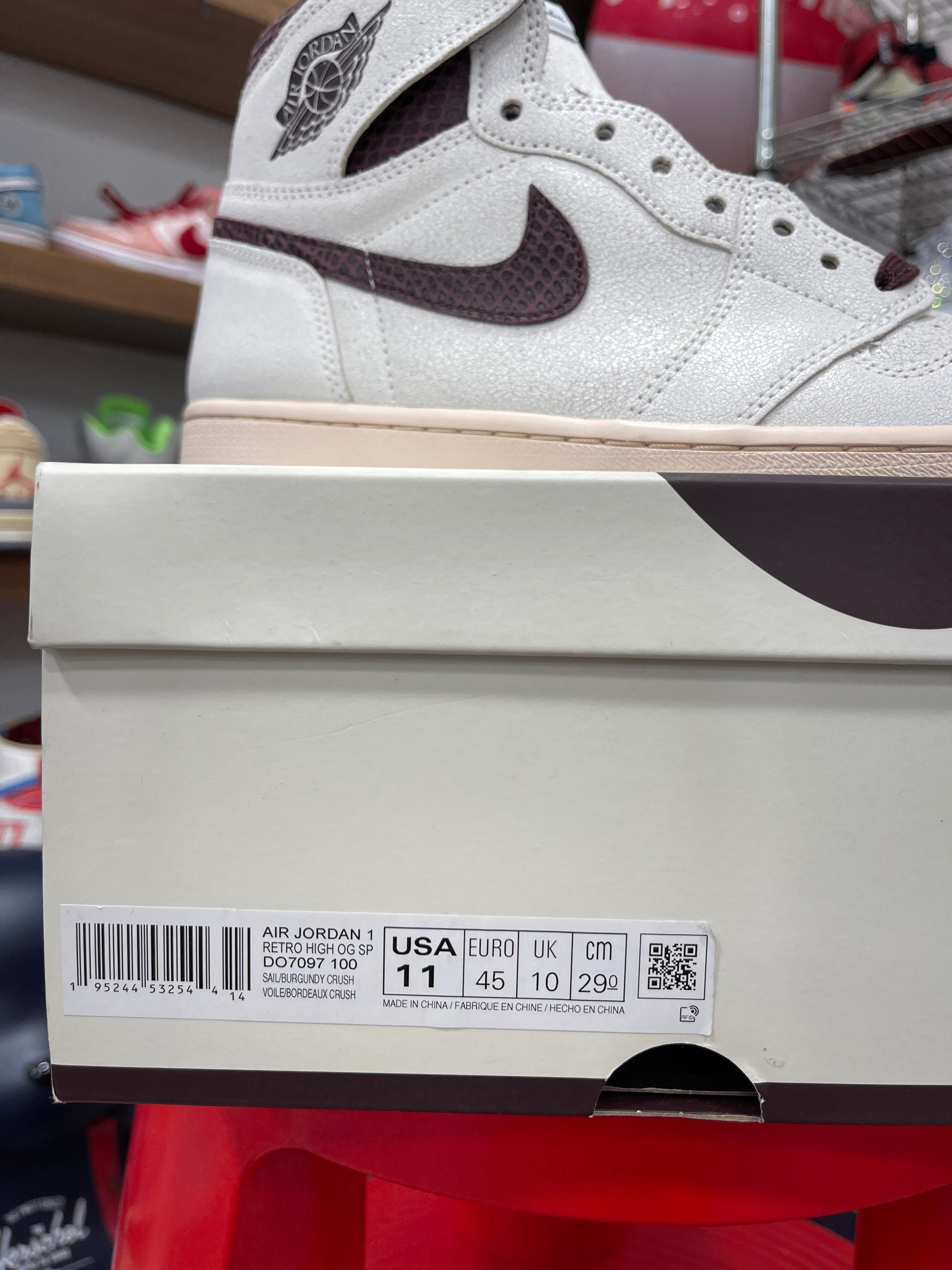 A Ma Minere Jordan 1 Sz 11