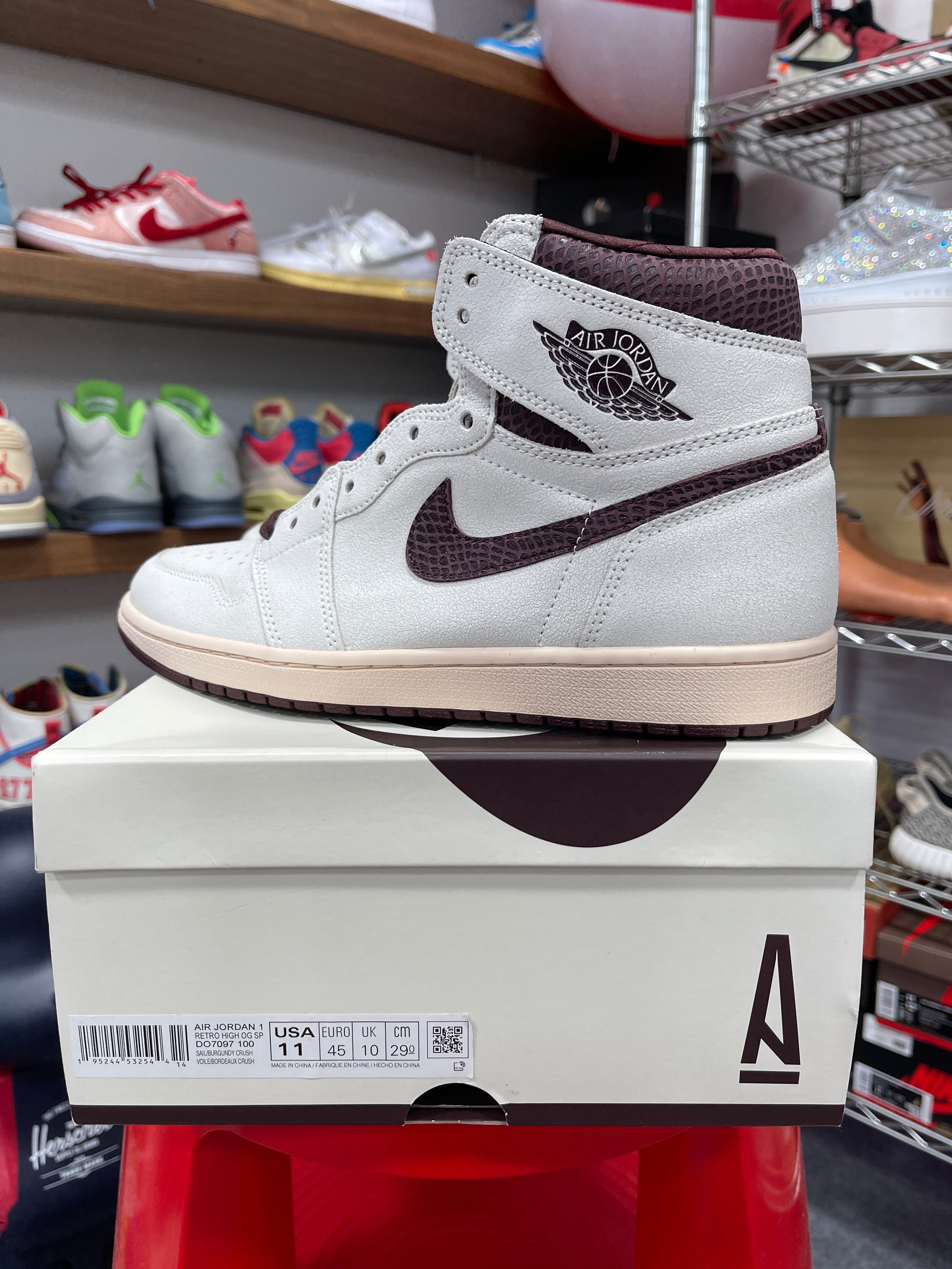 A Ma Minere Jordan 1 Sz 11
