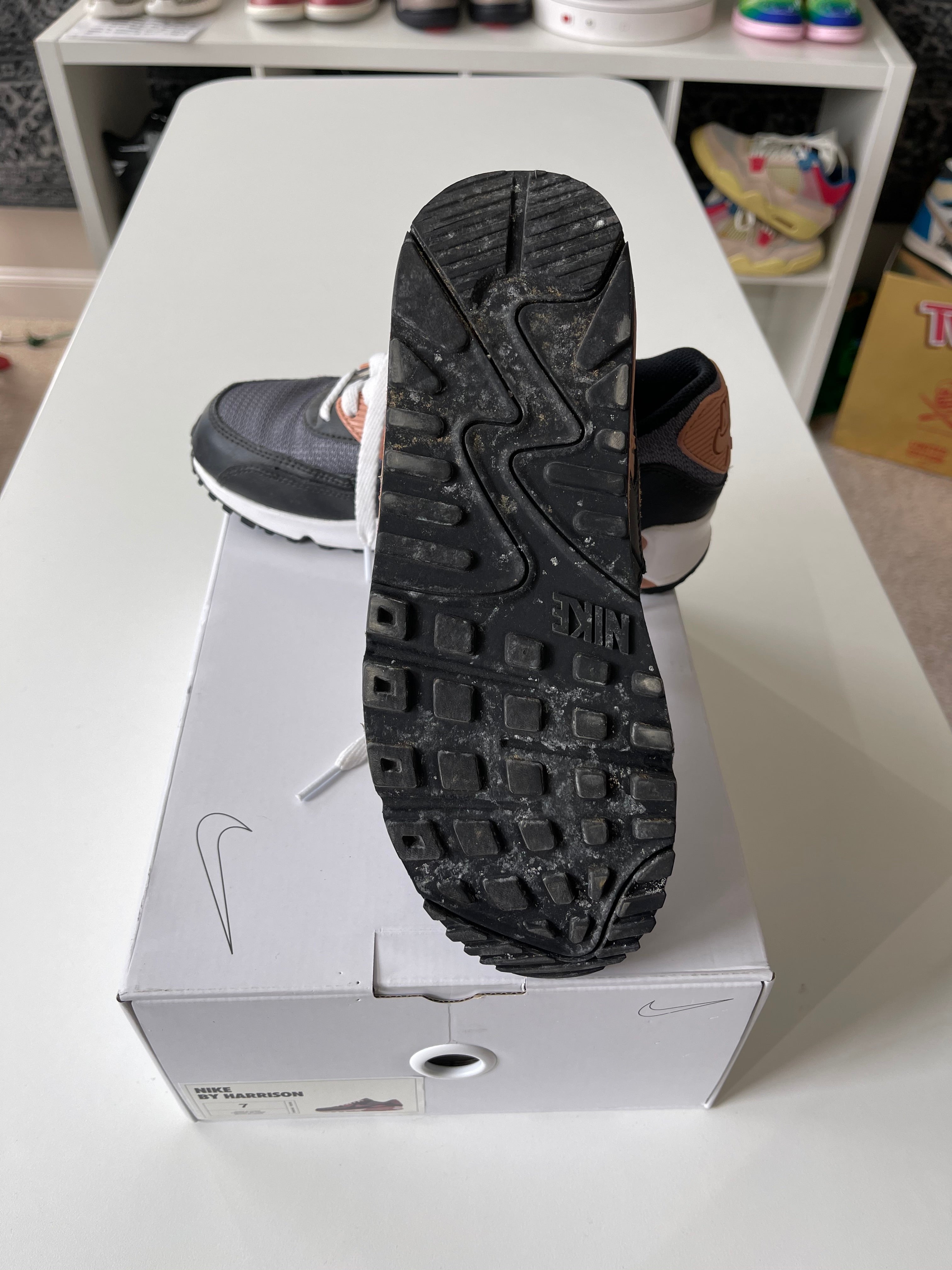 Nike Air Max 90 NIKEID Custom Sz 7 Womens