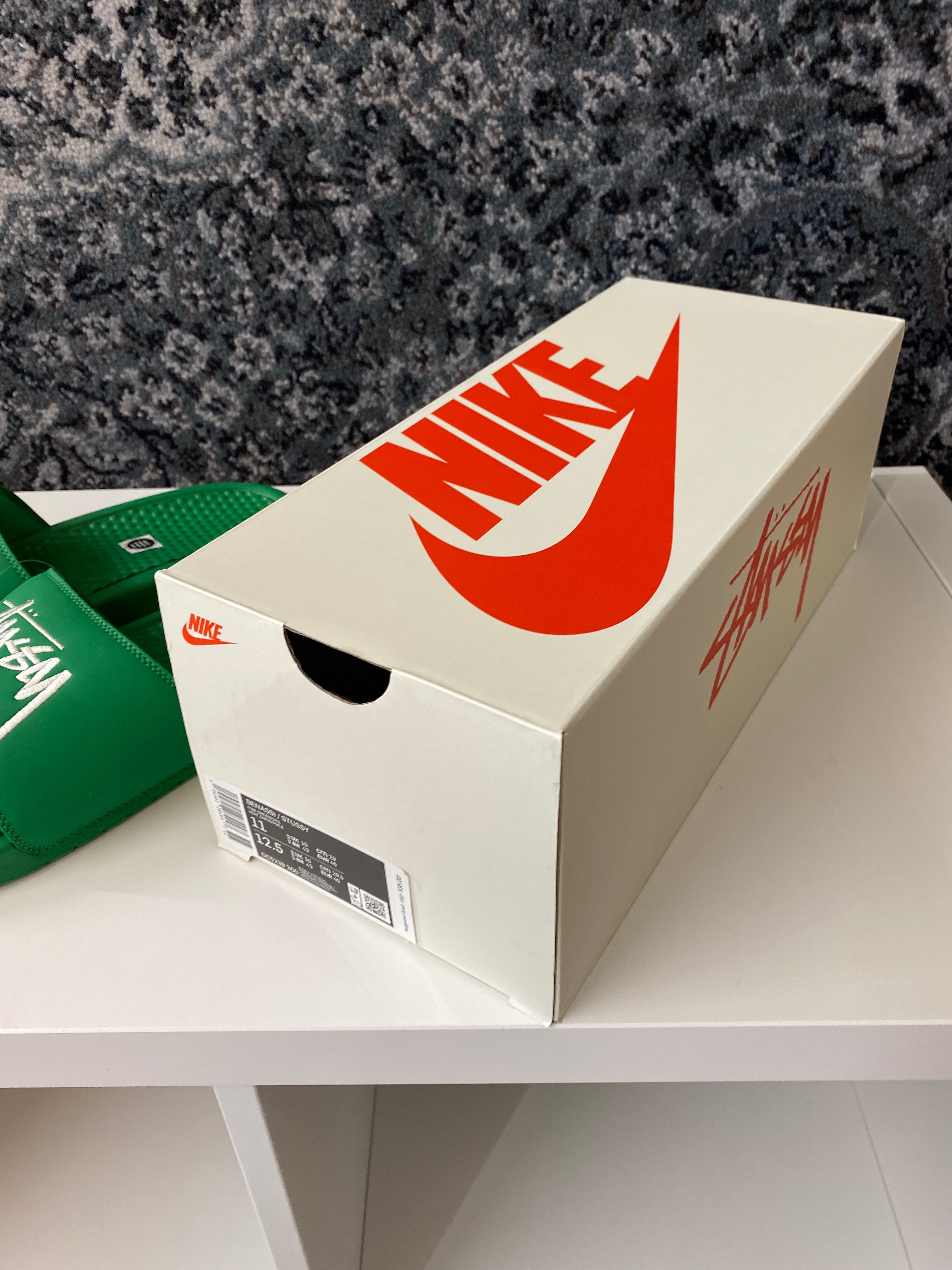 Nike Benassi Stussy Green Sz 11