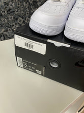 Load image into Gallery viewer, Nike Air Force 1 Low Supreme White Sz 12
