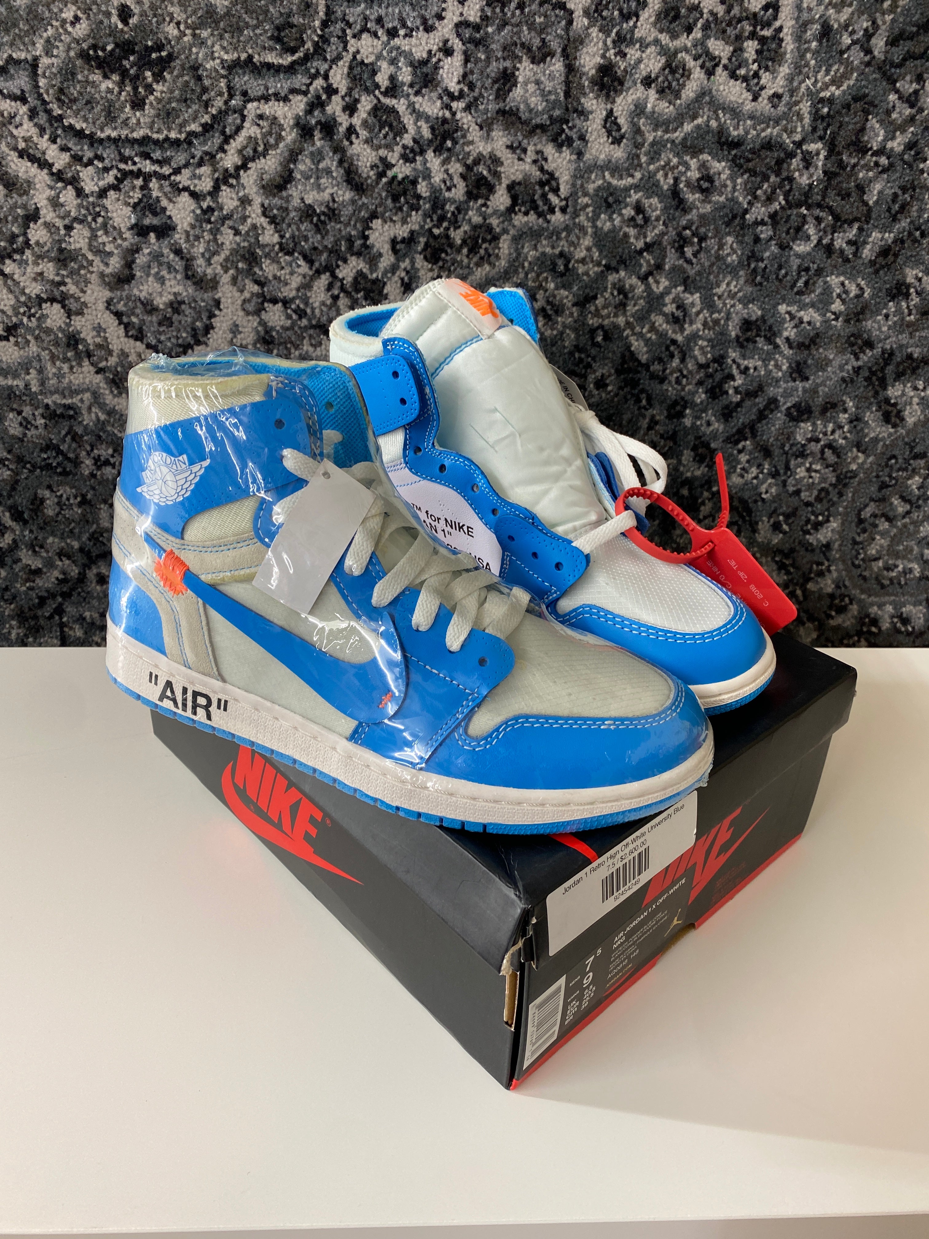 Jordan 1 Retro High Off-White UNC Sz 7.5