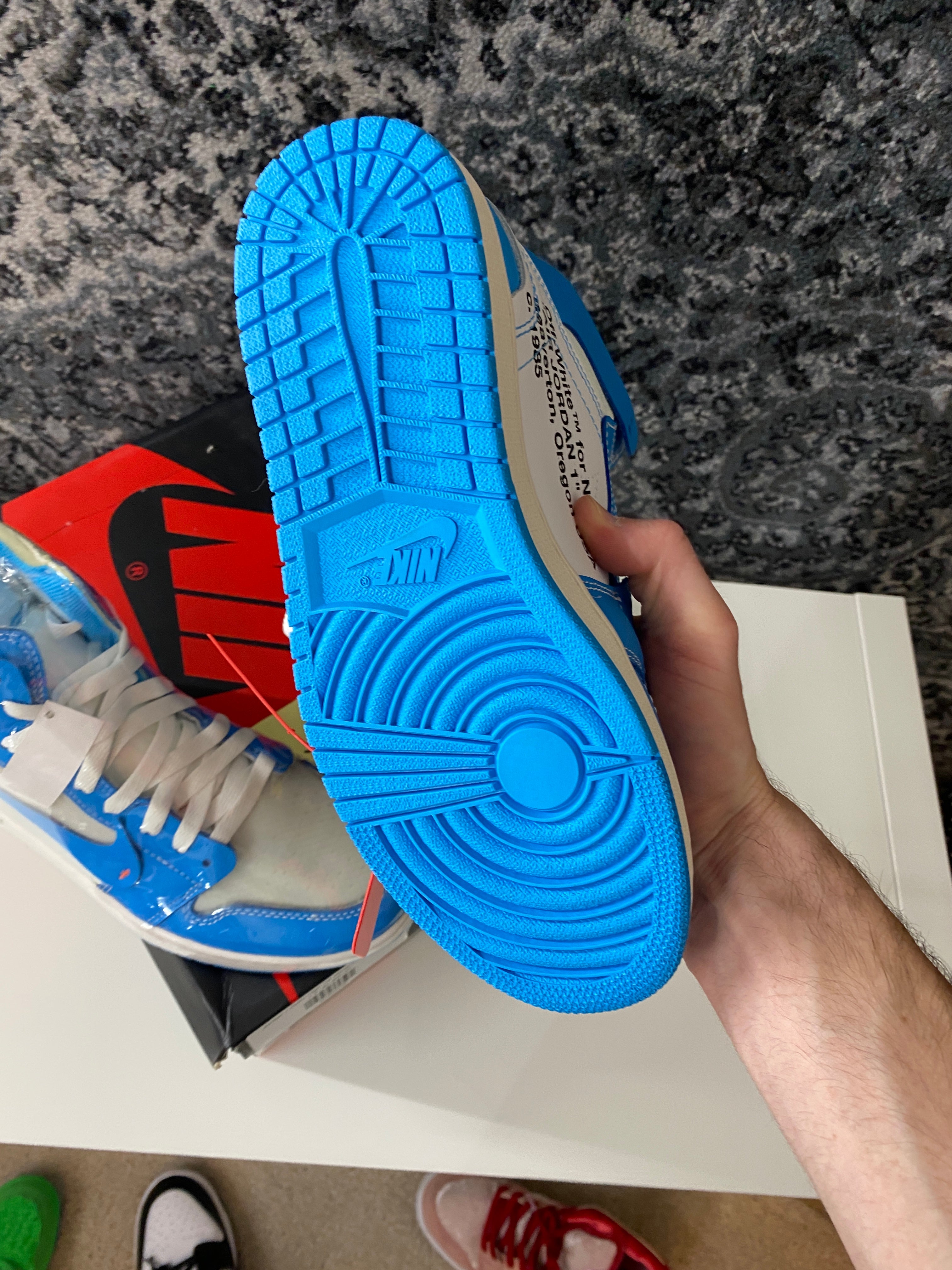 Jordan 1 Retro High Off-White UNC Sz 7.5