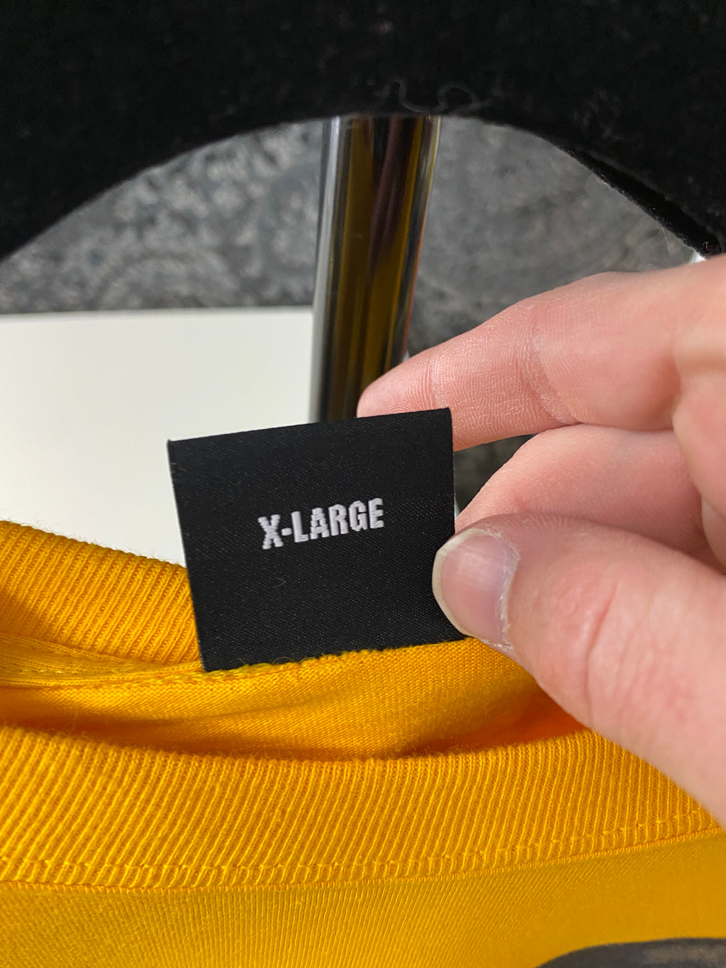 Revenge Yellow Graphic Sz XL