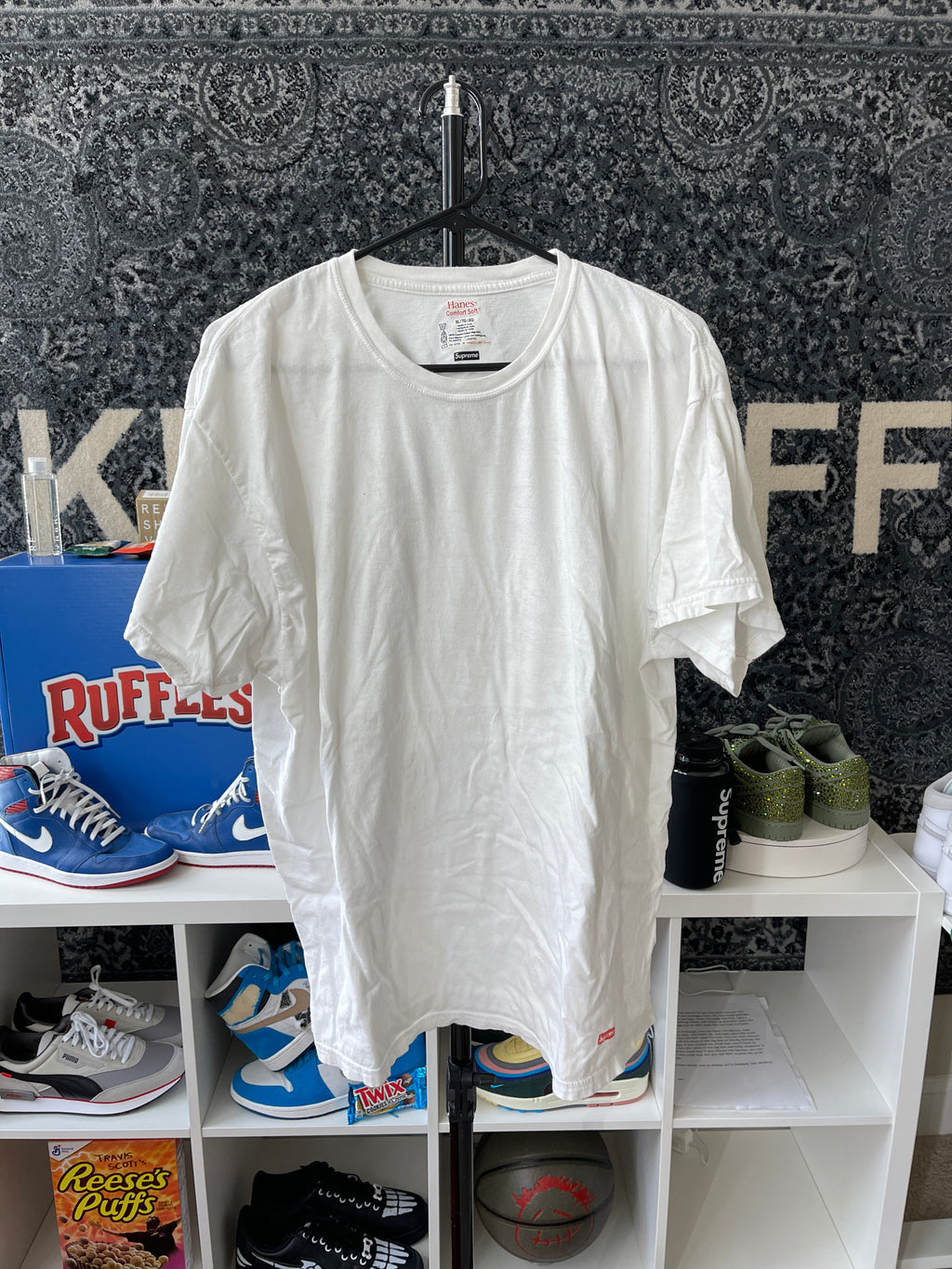 Supreme Hanes Under T-Shirt Sz XL