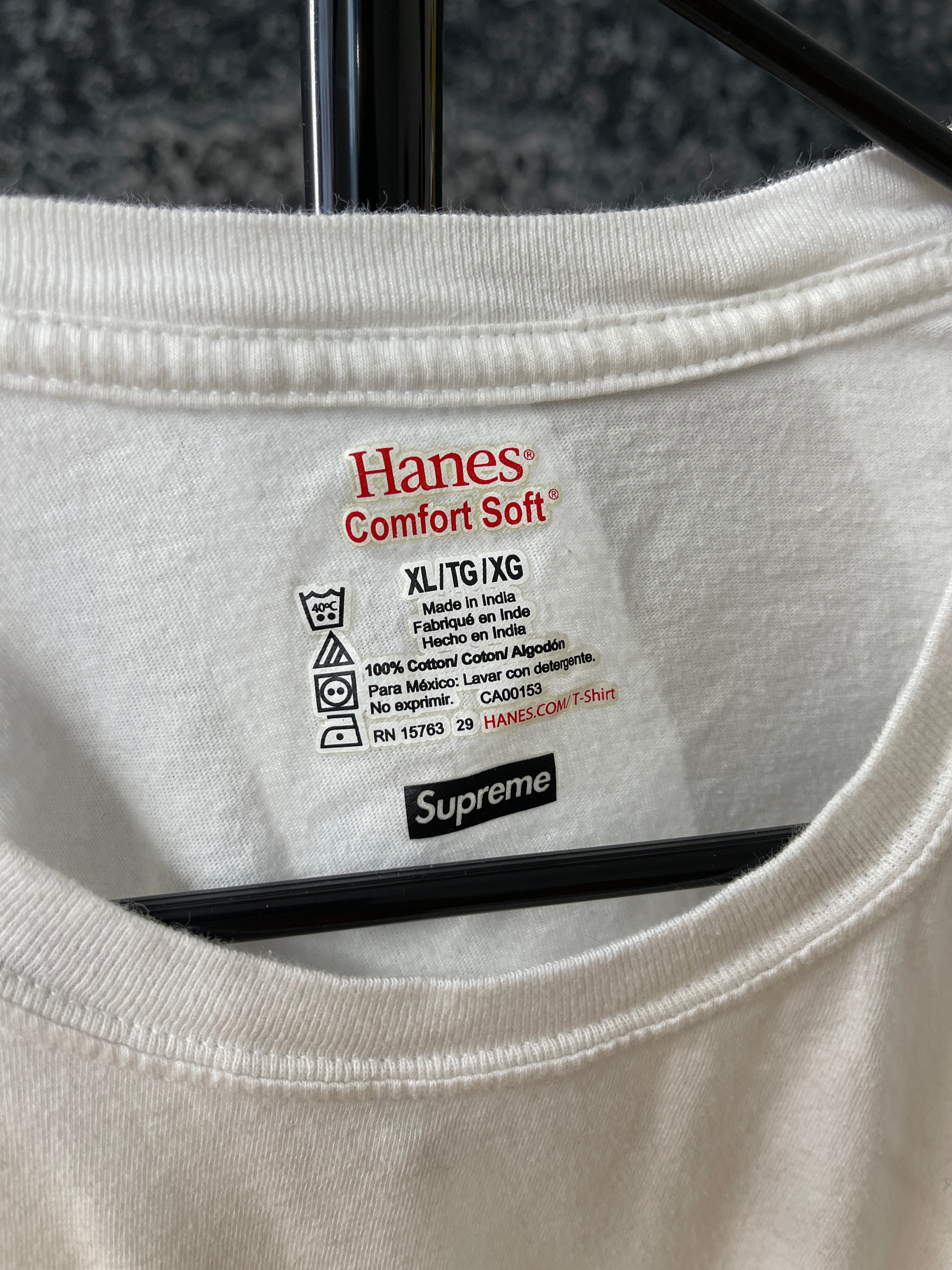 Supreme Hanes Under T-Shirt Sz XL