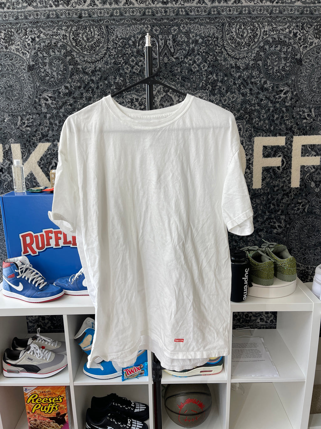 Supreme Hanes Under T-Shirt Sz XL