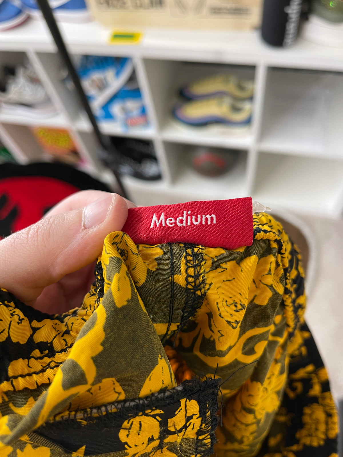Supreme Warm Up Pant Black Floral Sz M