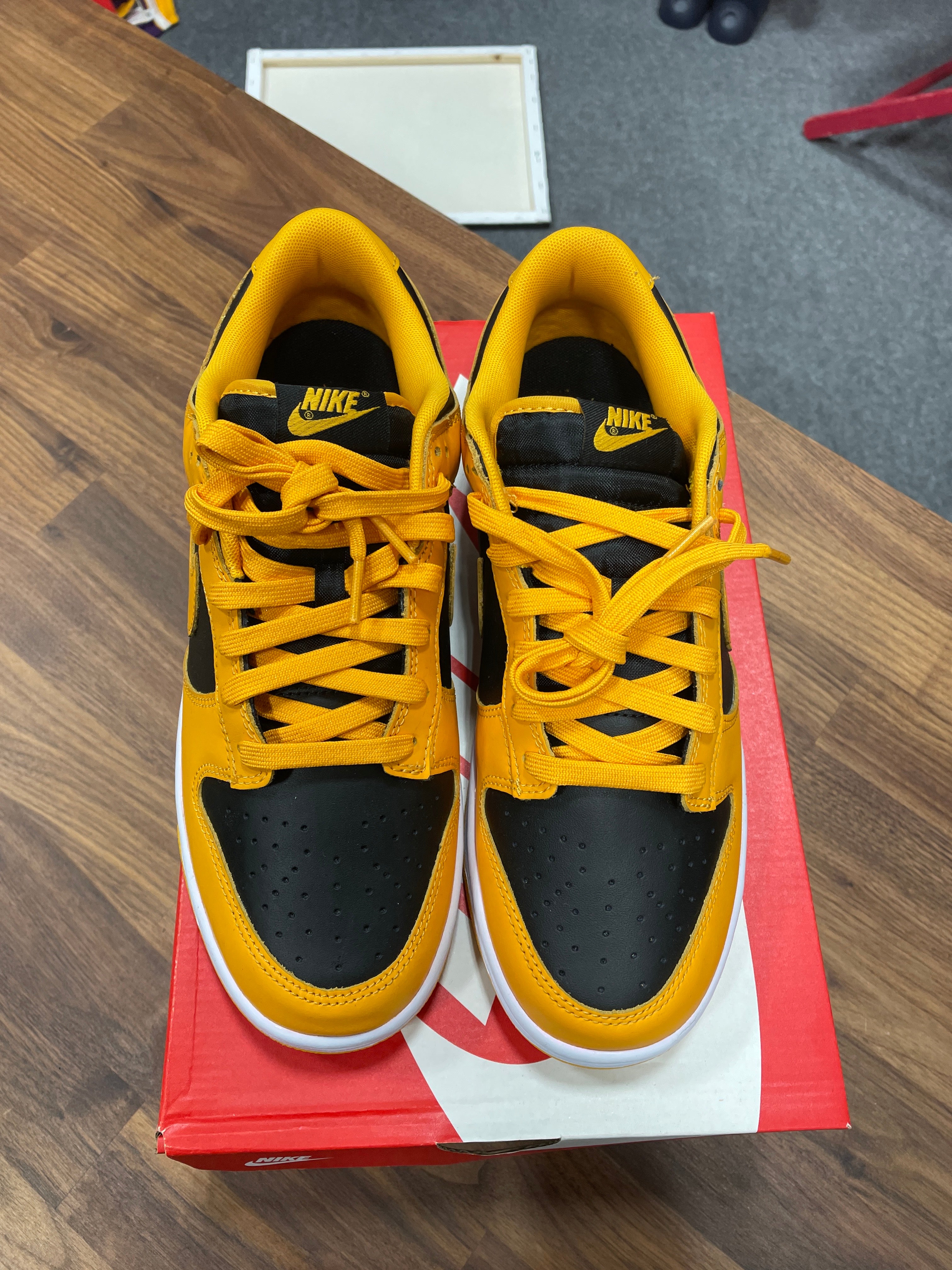 Nike Dunk GoldenRod Sz 9.5