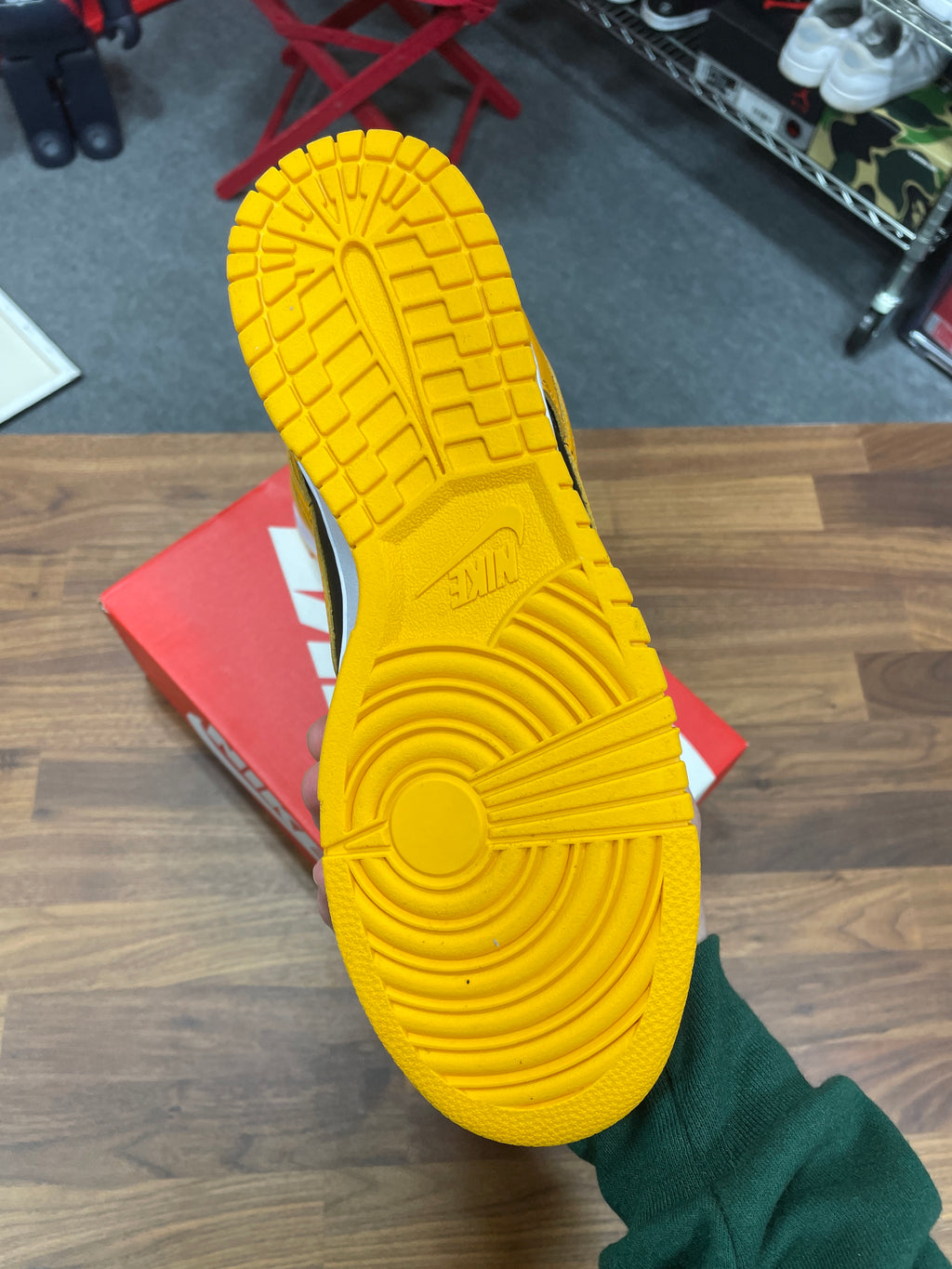 Nike Dunk GoldenRod Sz 9.5