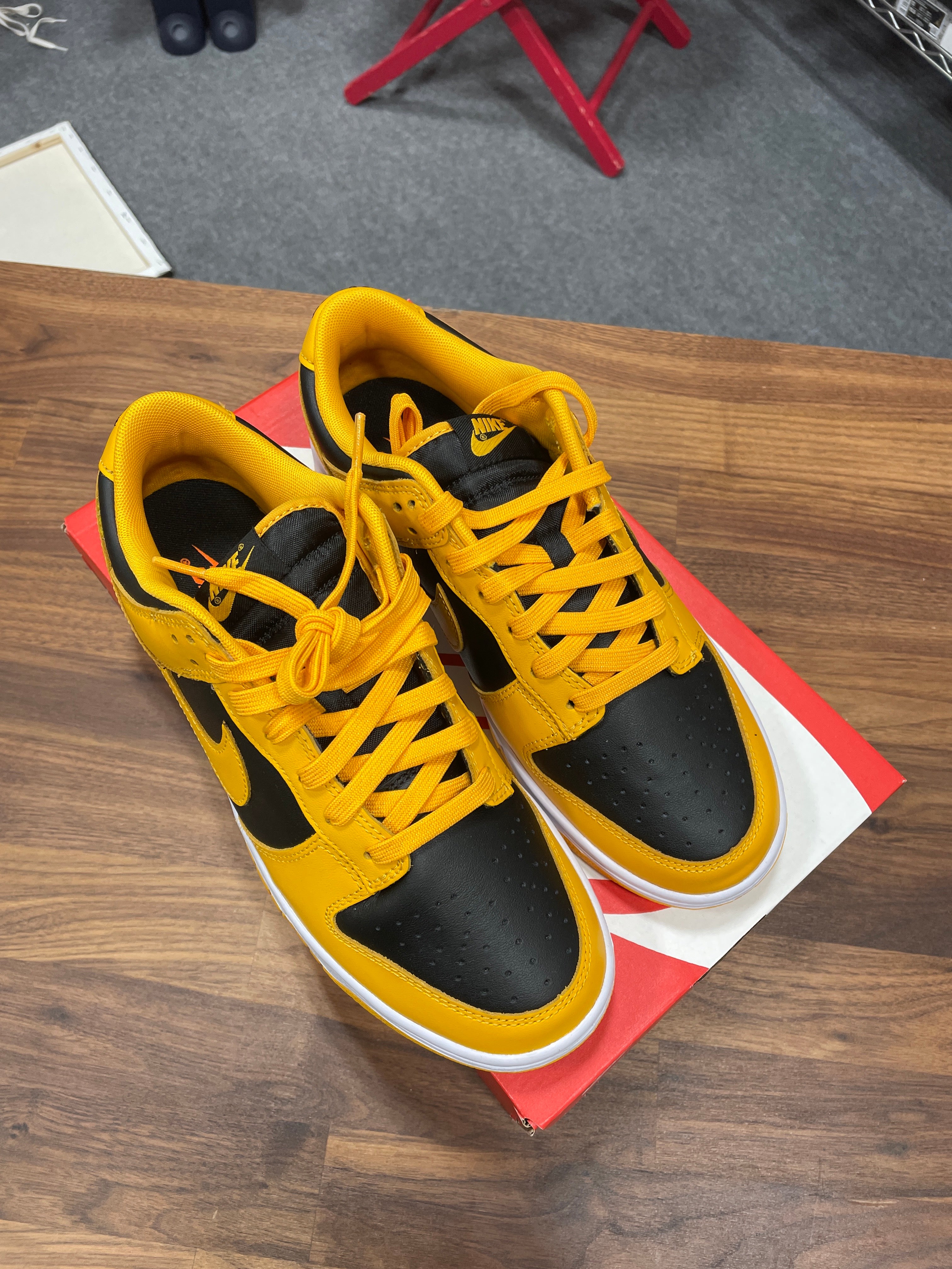 Nike Dunk GoldenRod Sz 11