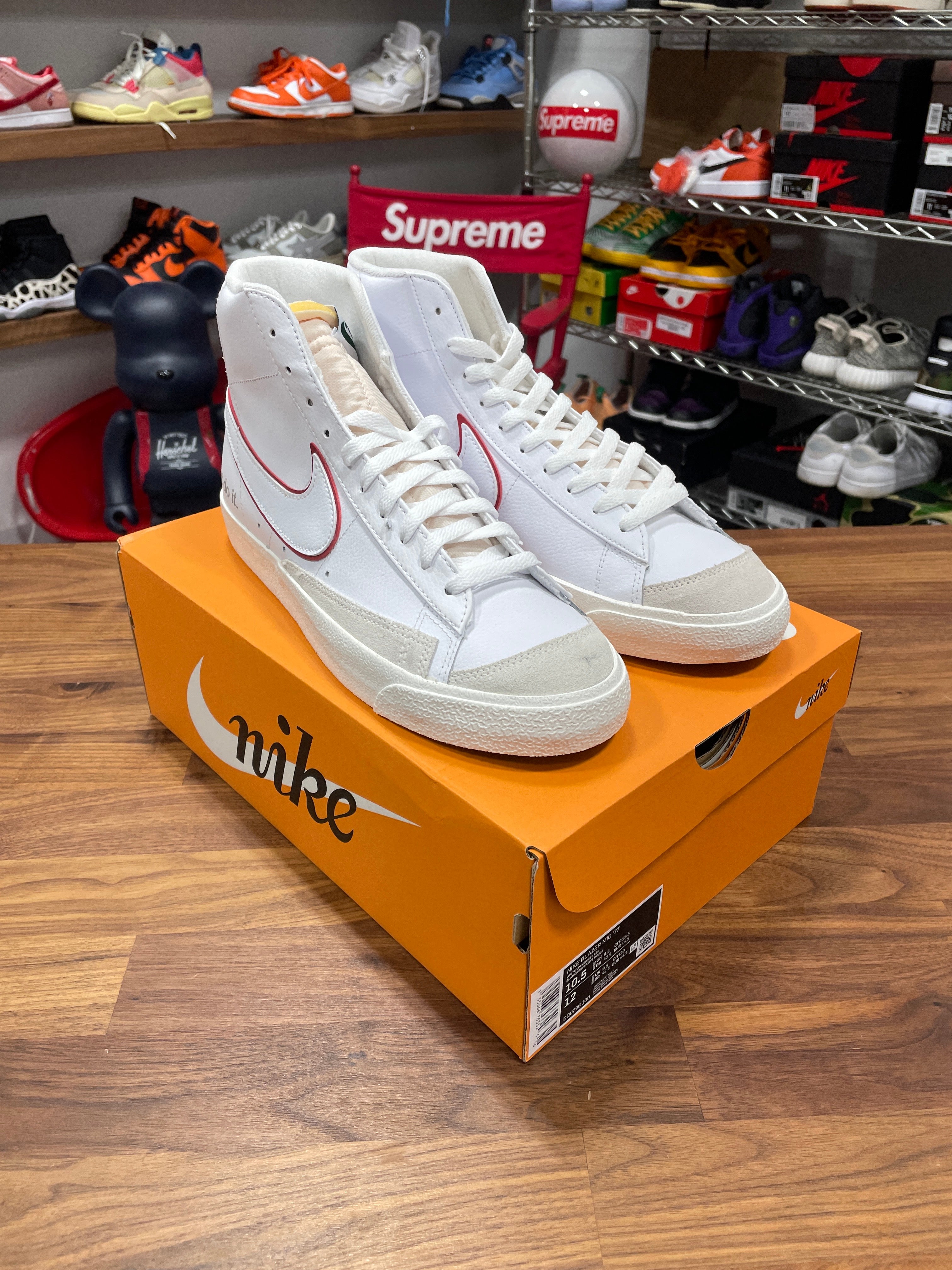 Nike Blazer White/Red
