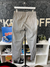 Load image into Gallery viewer, Stadium Goods Pants Sz M
