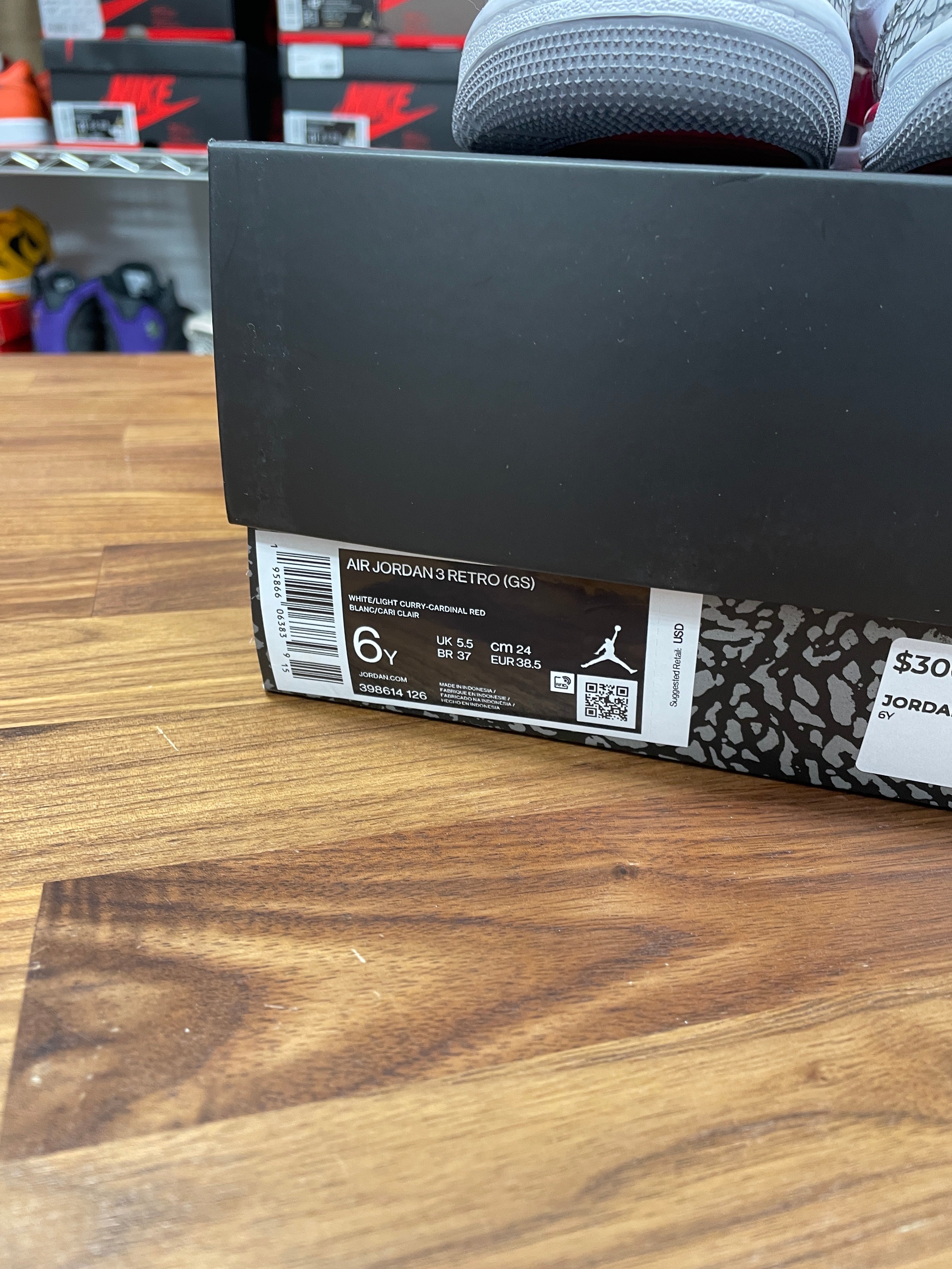 Jordan 3 Cardinal Sz 6y