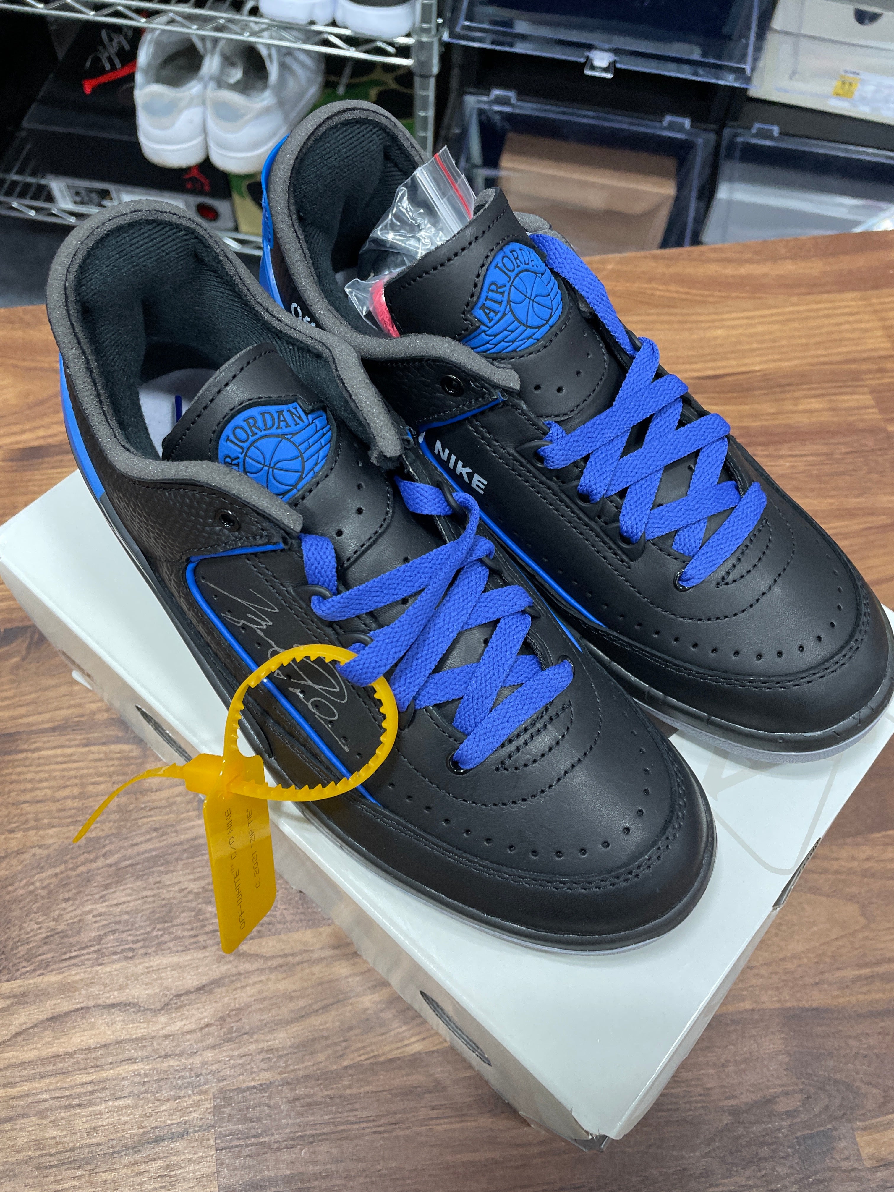 Jordan 2 Low Off White Sz 6.5M/8W