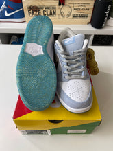 Load image into Gallery viewer, Nike SB Dunk Low Sean Cliver Sz 10.5
