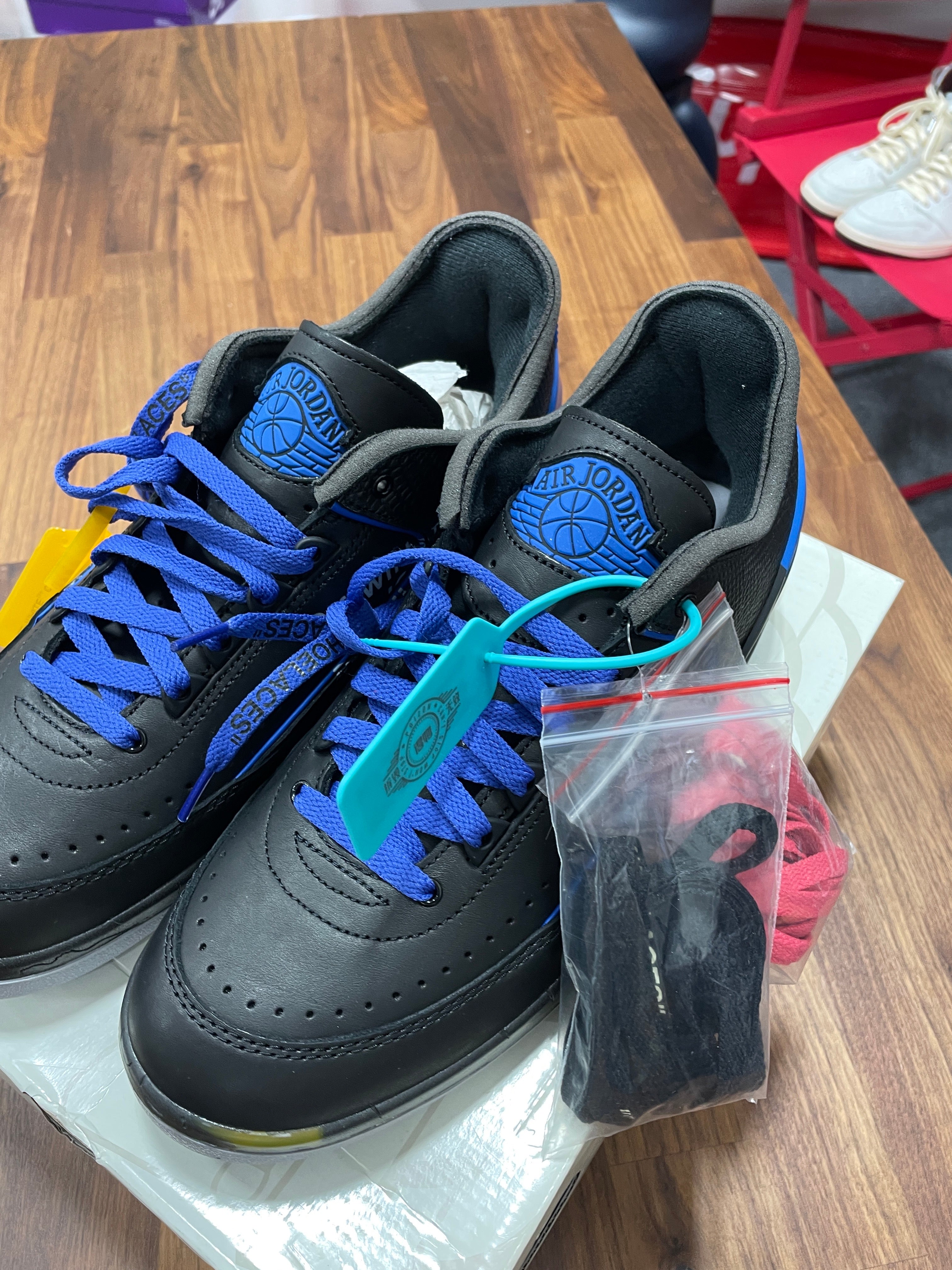 Jordan 2 Off White Sz 10
