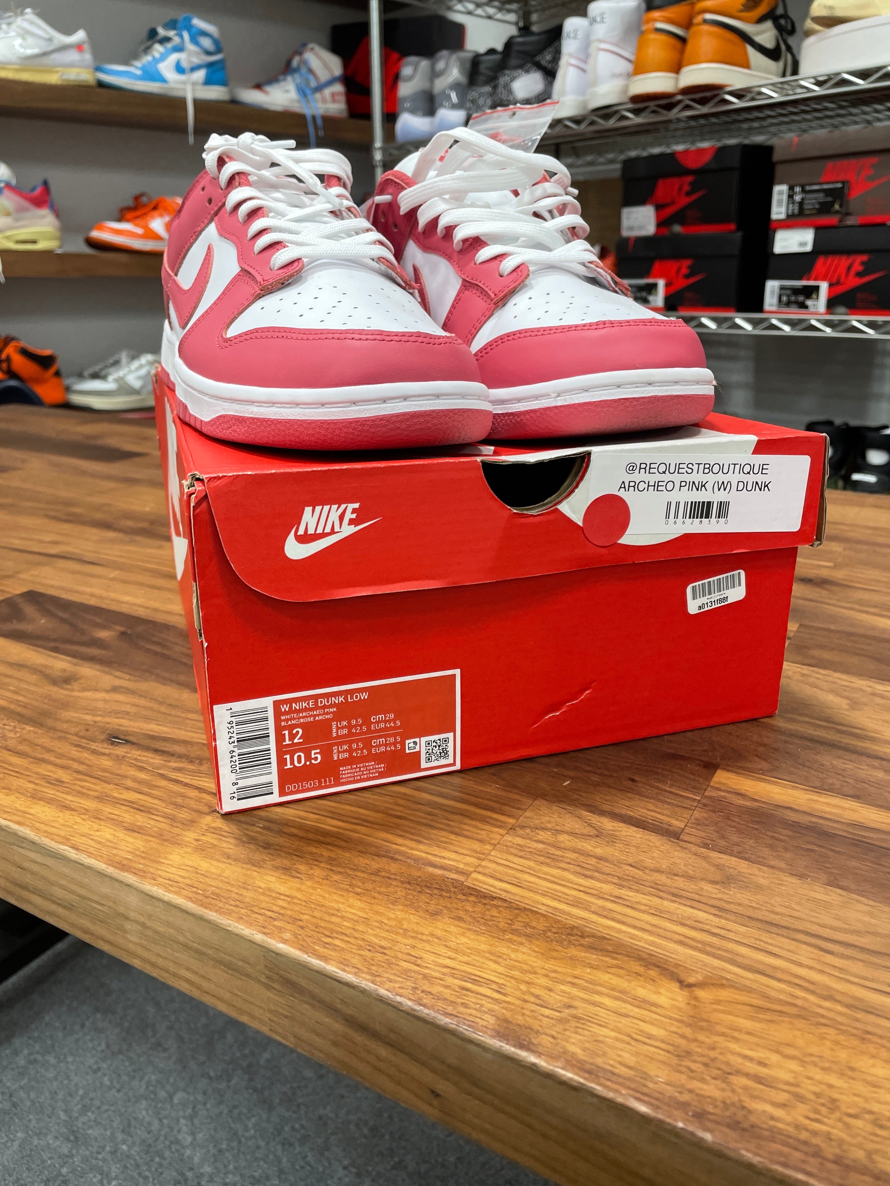 Nike Dunk Low Archeo Pink Sz 10.5
