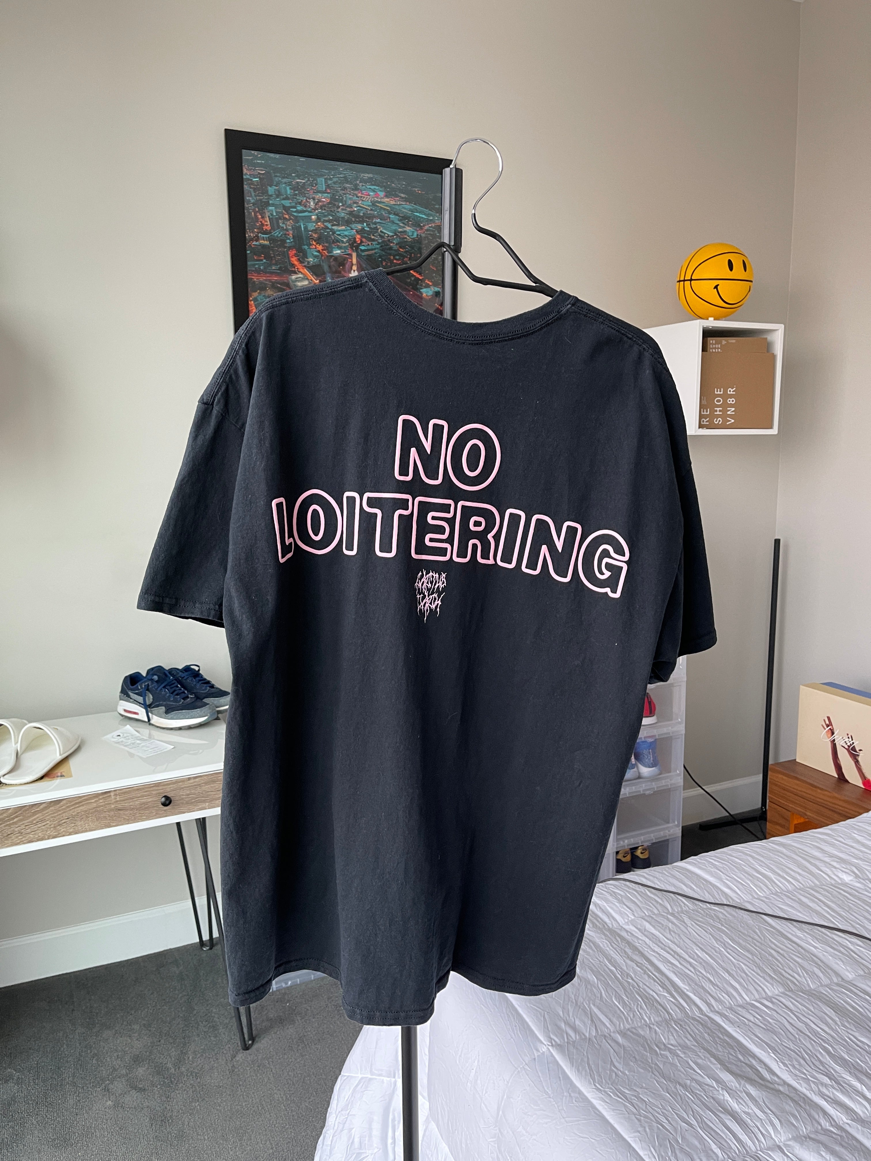 Travis Scott NO LOITERING T-Shirt Sz XL