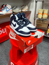 Load image into Gallery viewer, Nike Dunk High Championship Navy Sz 9

