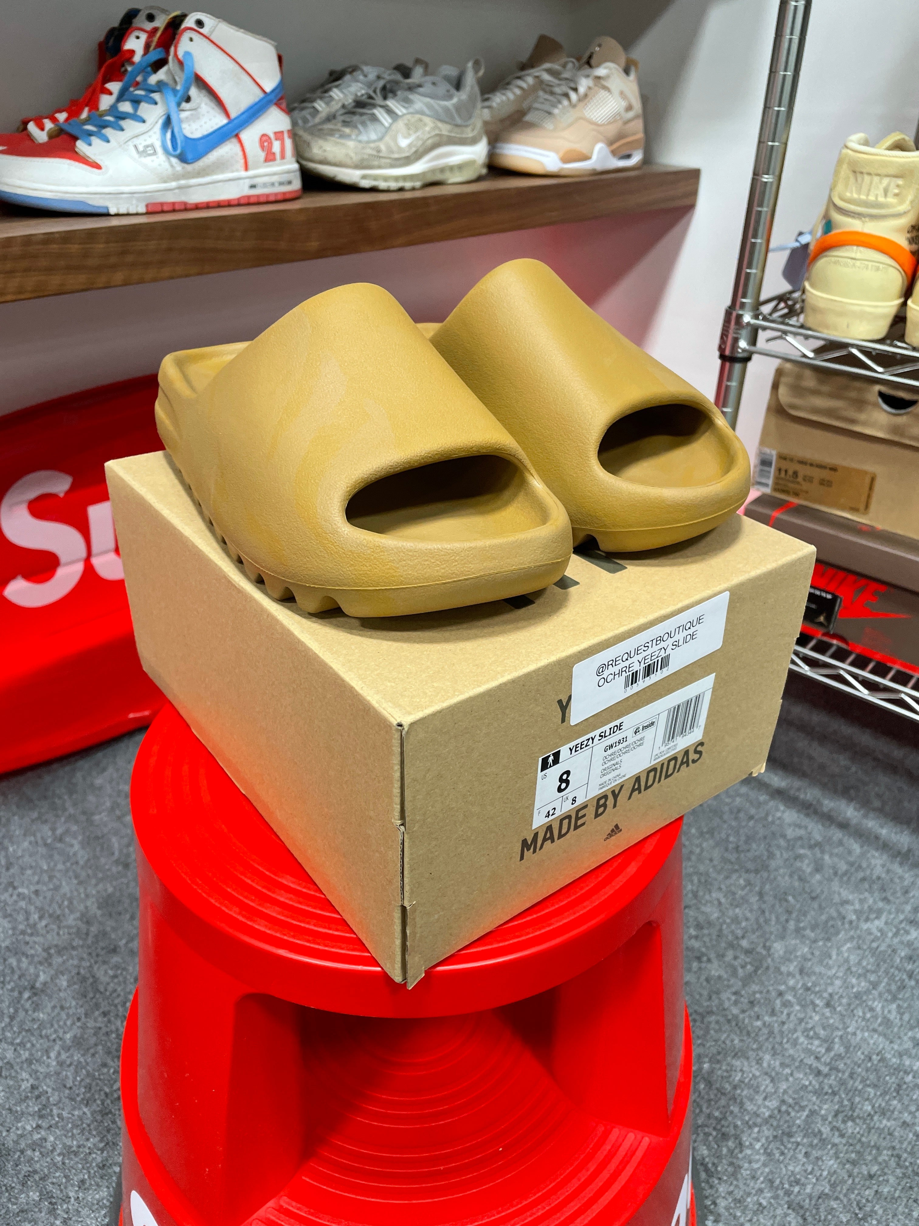 adidas Yeezy Slide Ochre Sz 8