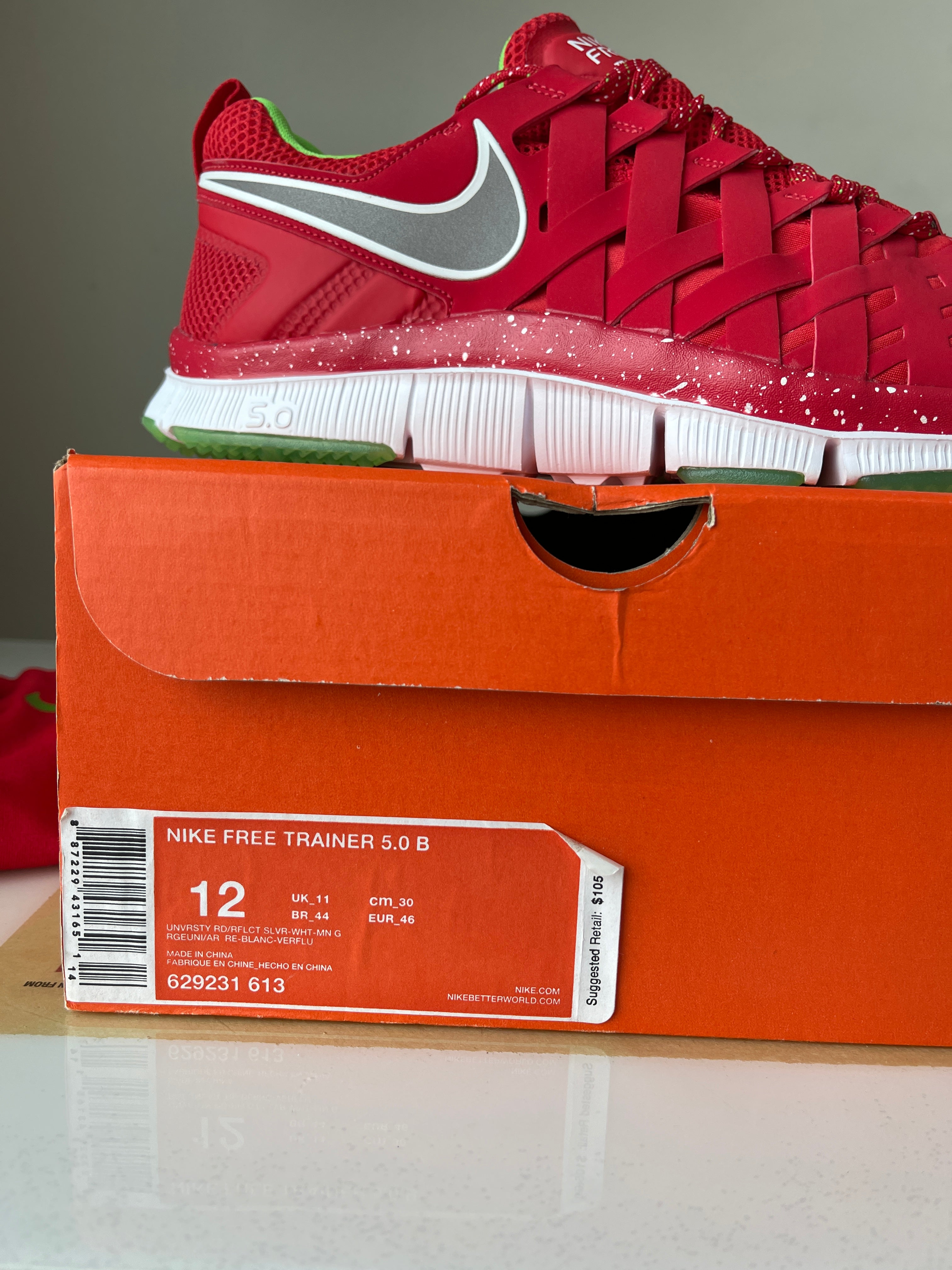 Nike Free Trainer Sample With T-Shirt Sz 12/XL