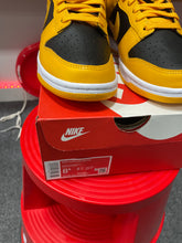 Load image into Gallery viewer, Nike Dunk Low Championship Goldenrod Sz 8.5
