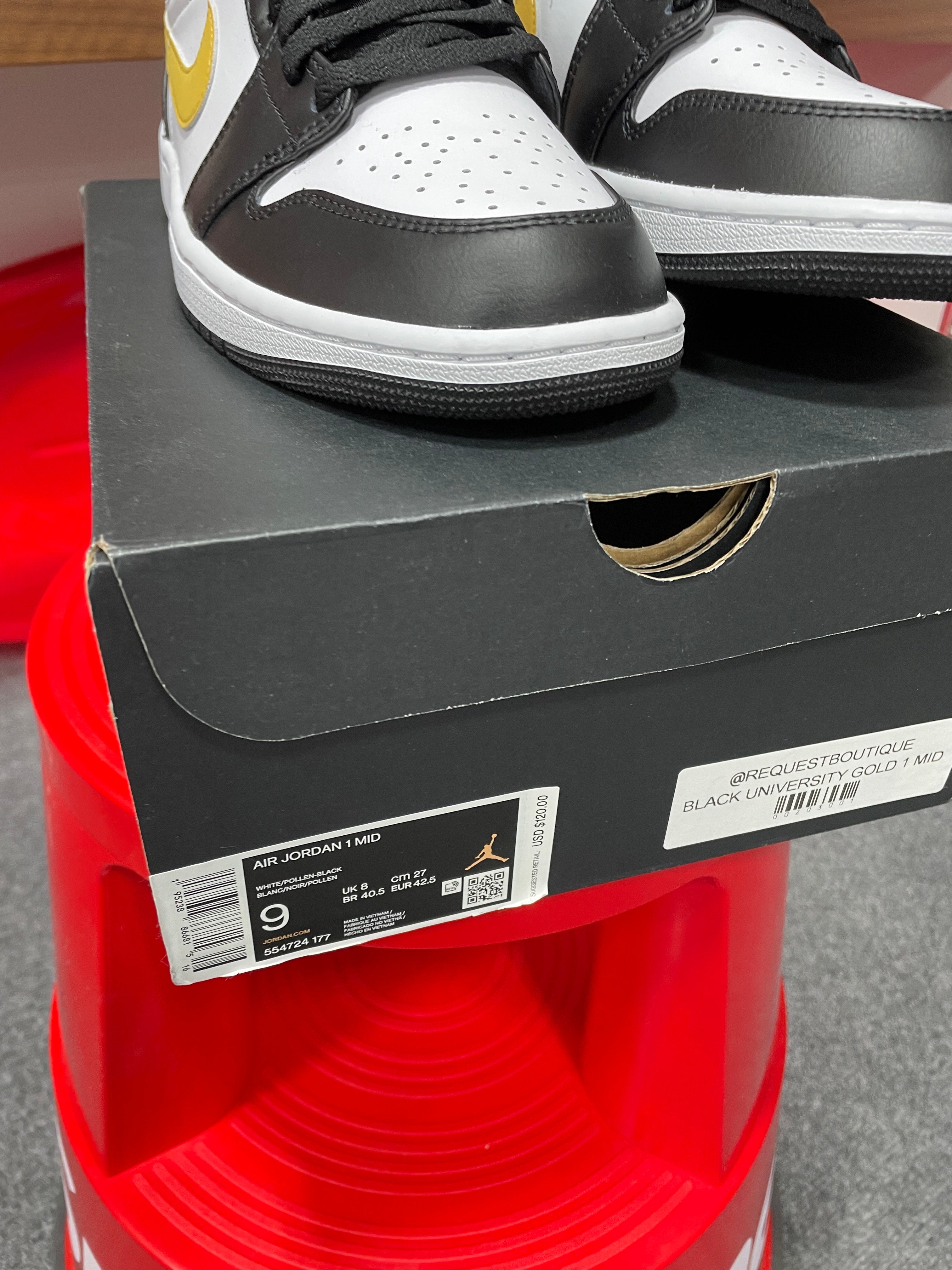 Jordan 1 Mid White Pollen Black Sz 9