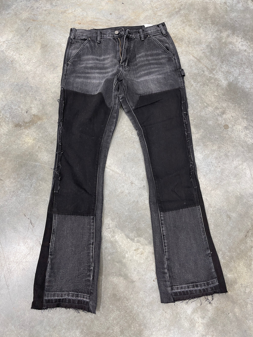 MNML Flared Multi Cut Denim Sz 31