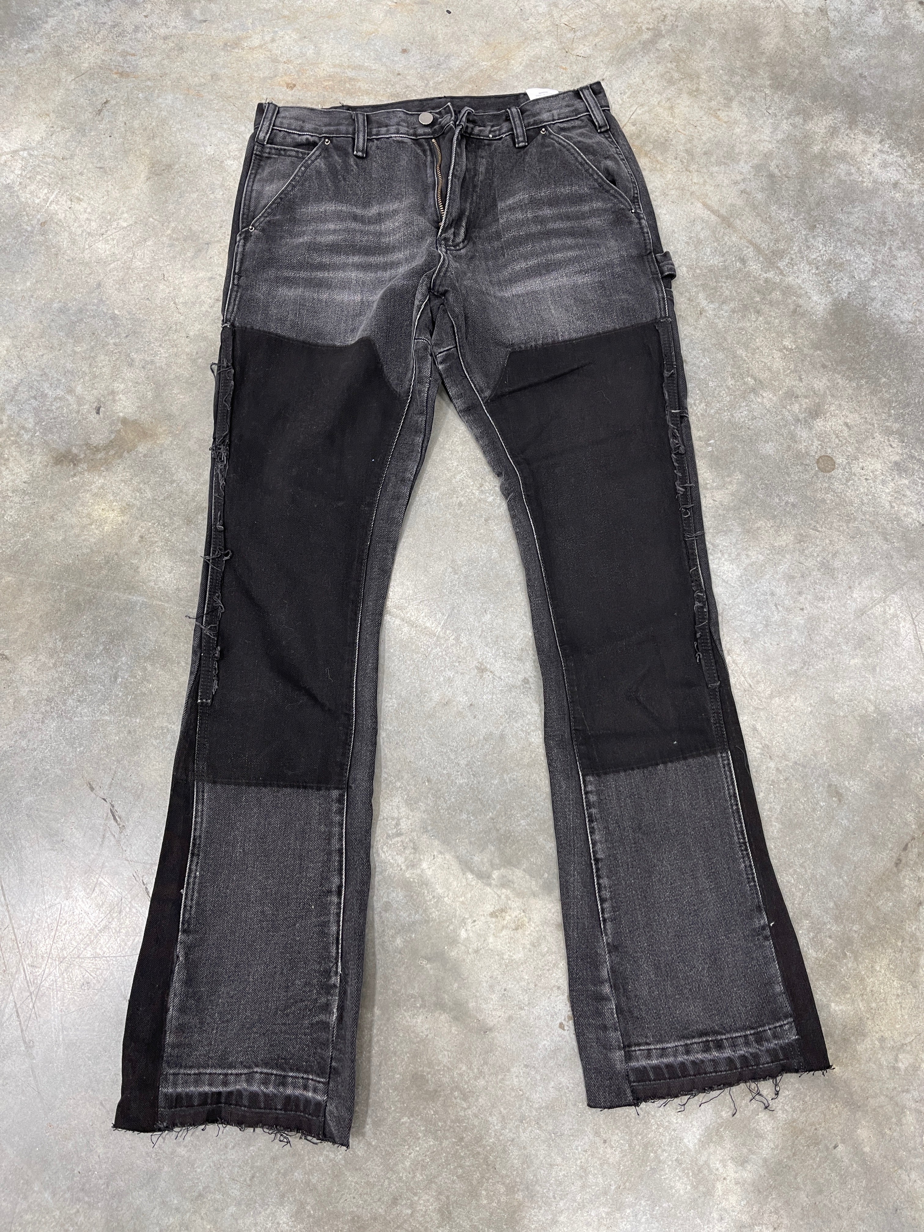 MNML Flared Multi Cut Denim Sz 31