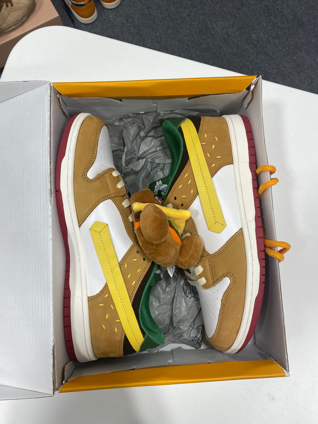Vandy The Pink "Burger Dunk" Sz 12
