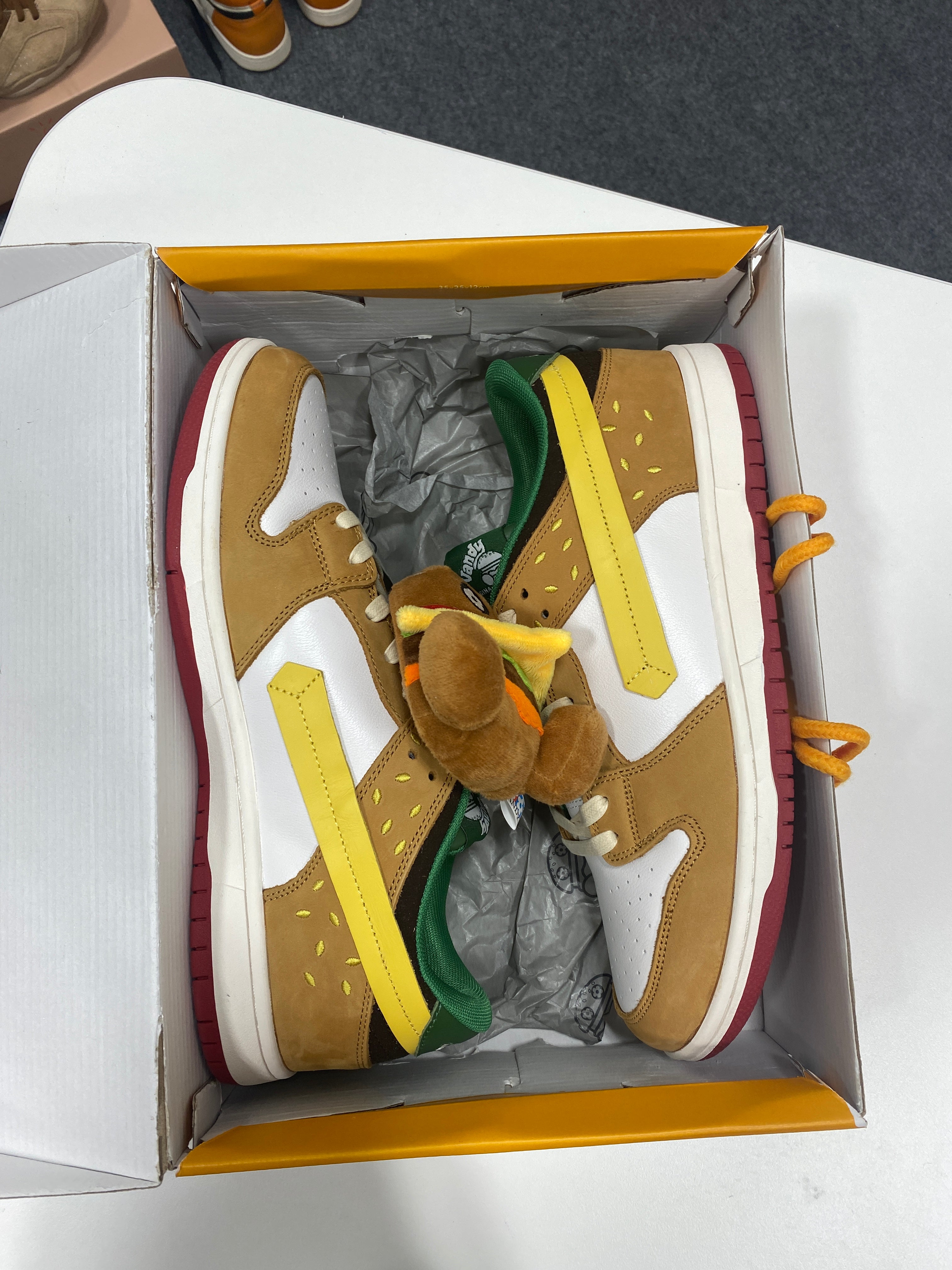 Vandy The Pink "Burger Dunk" Sz 12