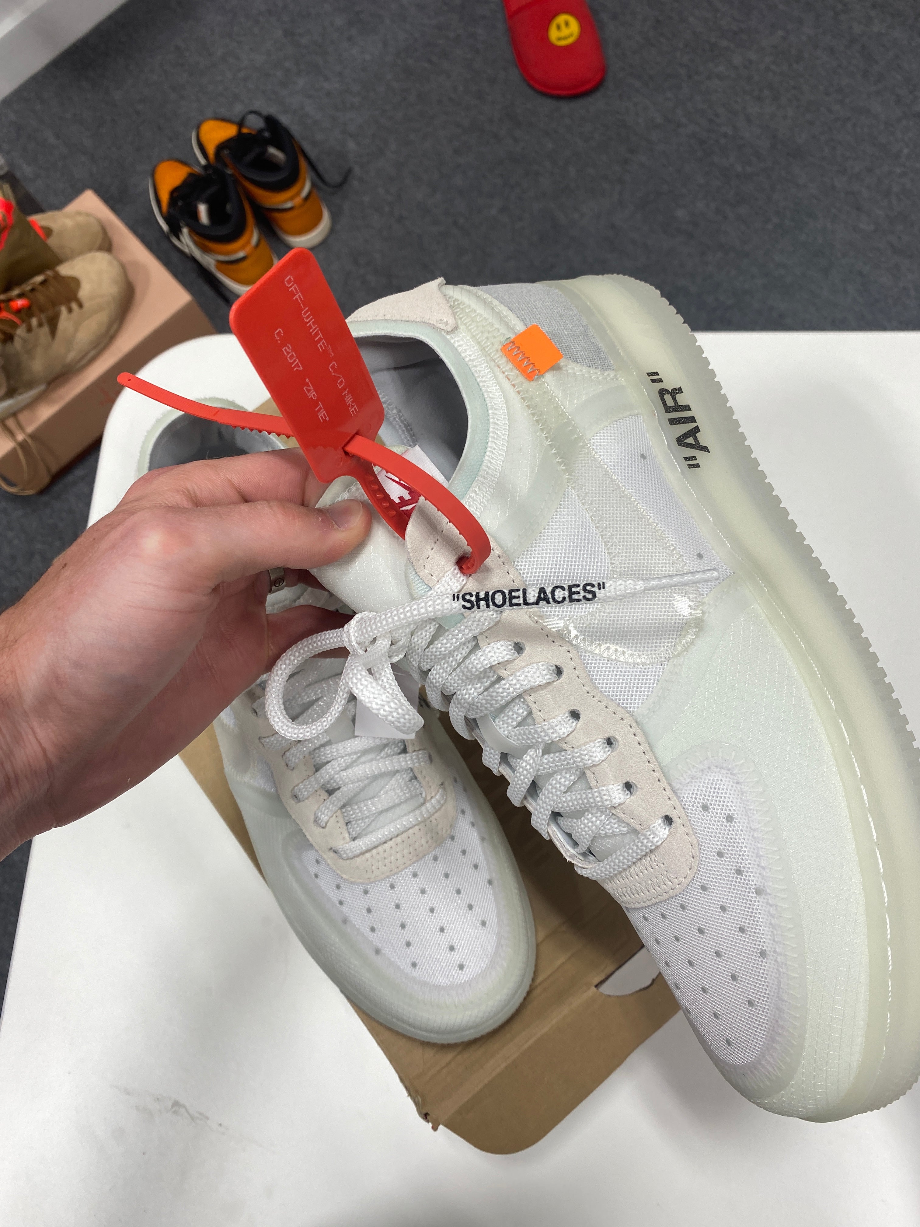 Off-White Air Force 1 Sz 10.5
