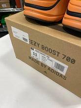 Load image into Gallery viewer, Yeezy 700 Sun Sz 11
