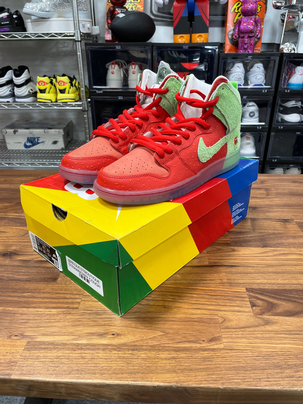 Nike SB Dunk High "Strawberry Cough" Sz 12