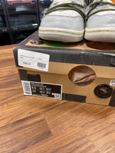 Load image into Gallery viewer, Nike x Off White Dunk Lot 22/50 Sz 8.5
