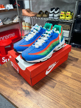 Load image into Gallery viewer, Nike Air Max 95 Running Club Sz 11
